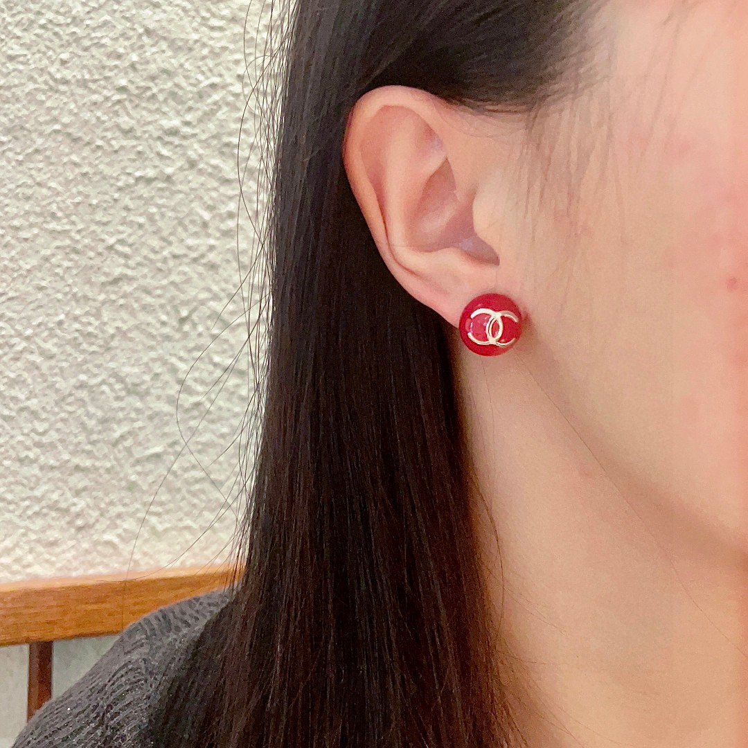  香奈儿✨双C耳钉