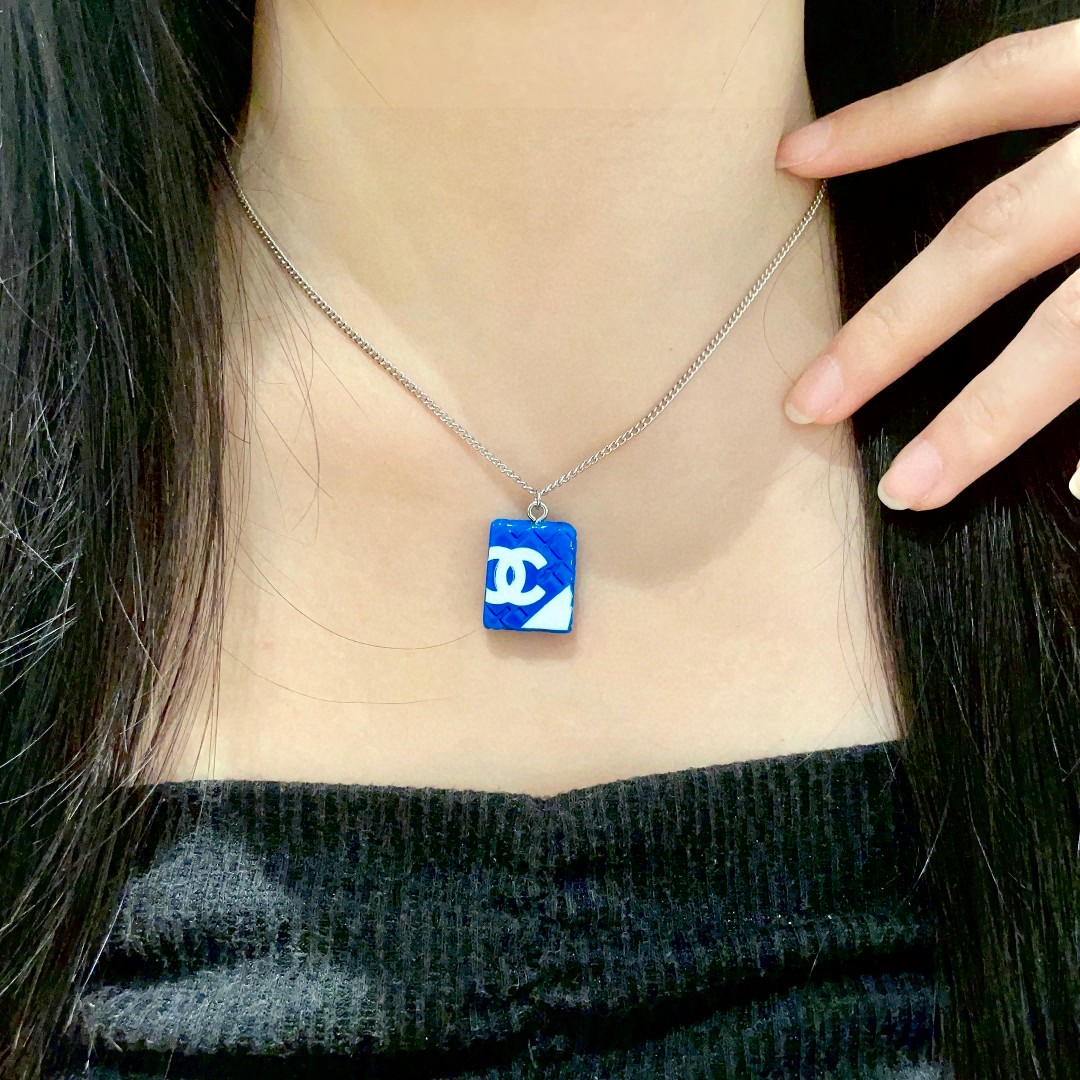  香奈儿✨棱形格双C项链