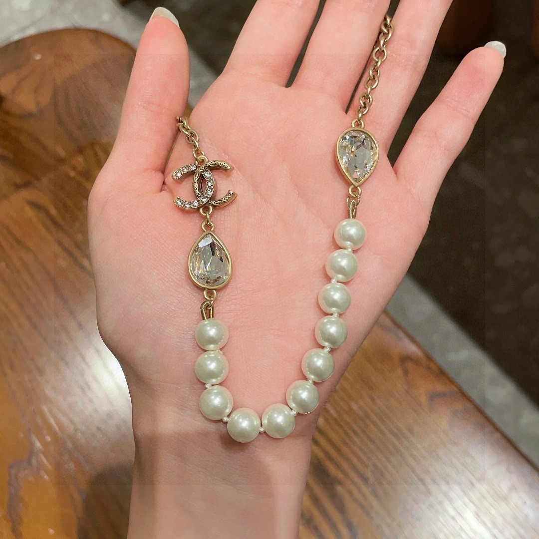  香奈儿✨珍珠双C项链