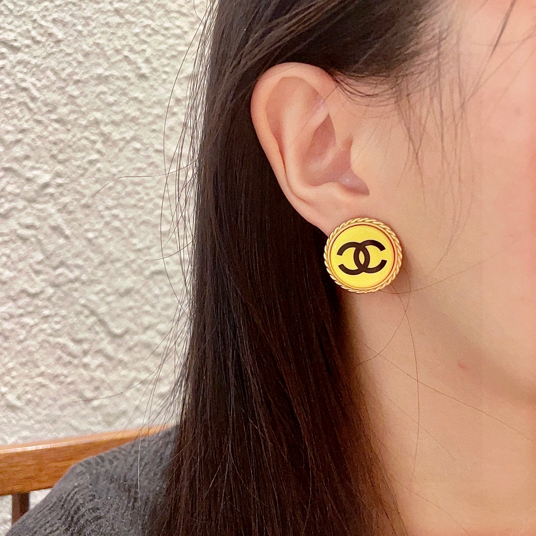  香奈儿✨经典双C耳钉