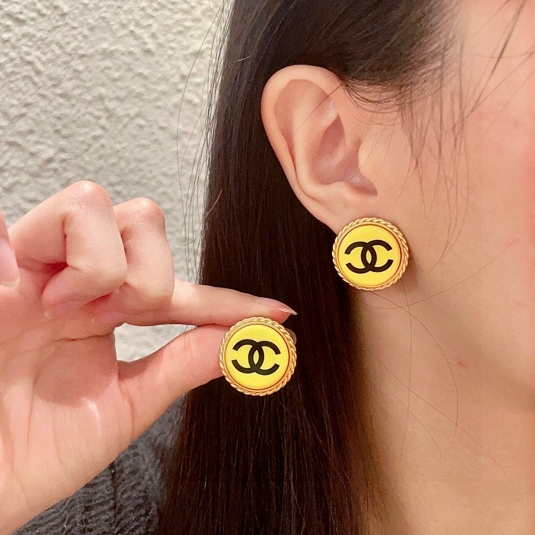  香奈儿✨经典双C耳钉