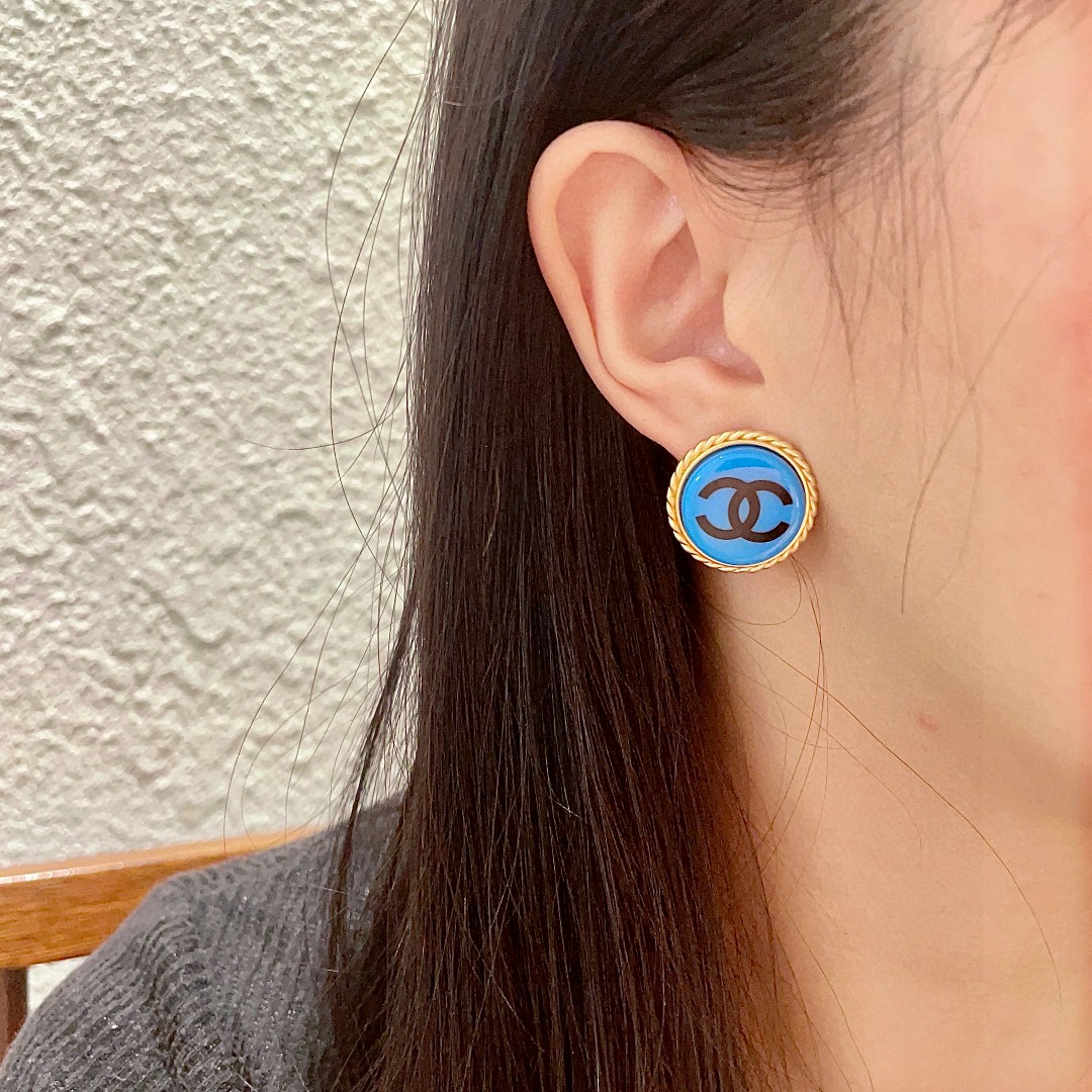  香奈儿✨经典双C耳钉