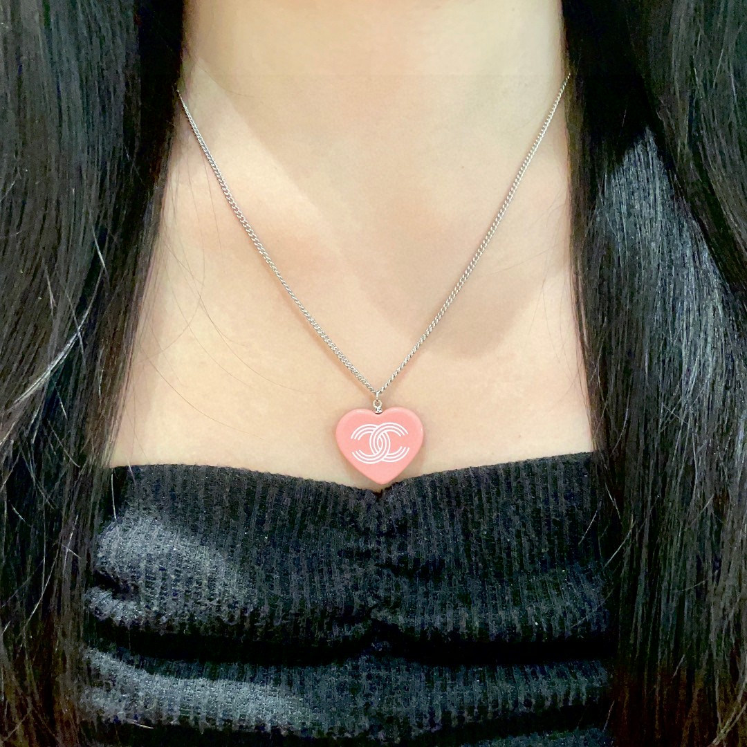  香奈儿✨爱心❤️双C项链