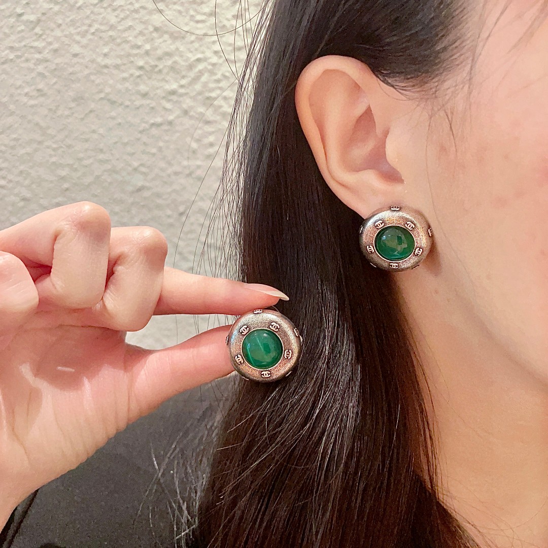  香奈儿✨经典双c耳钉