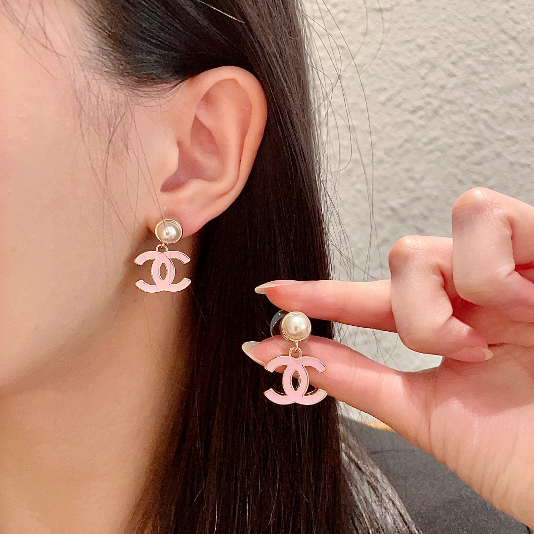  香奈儿✨珍珠双C耳环