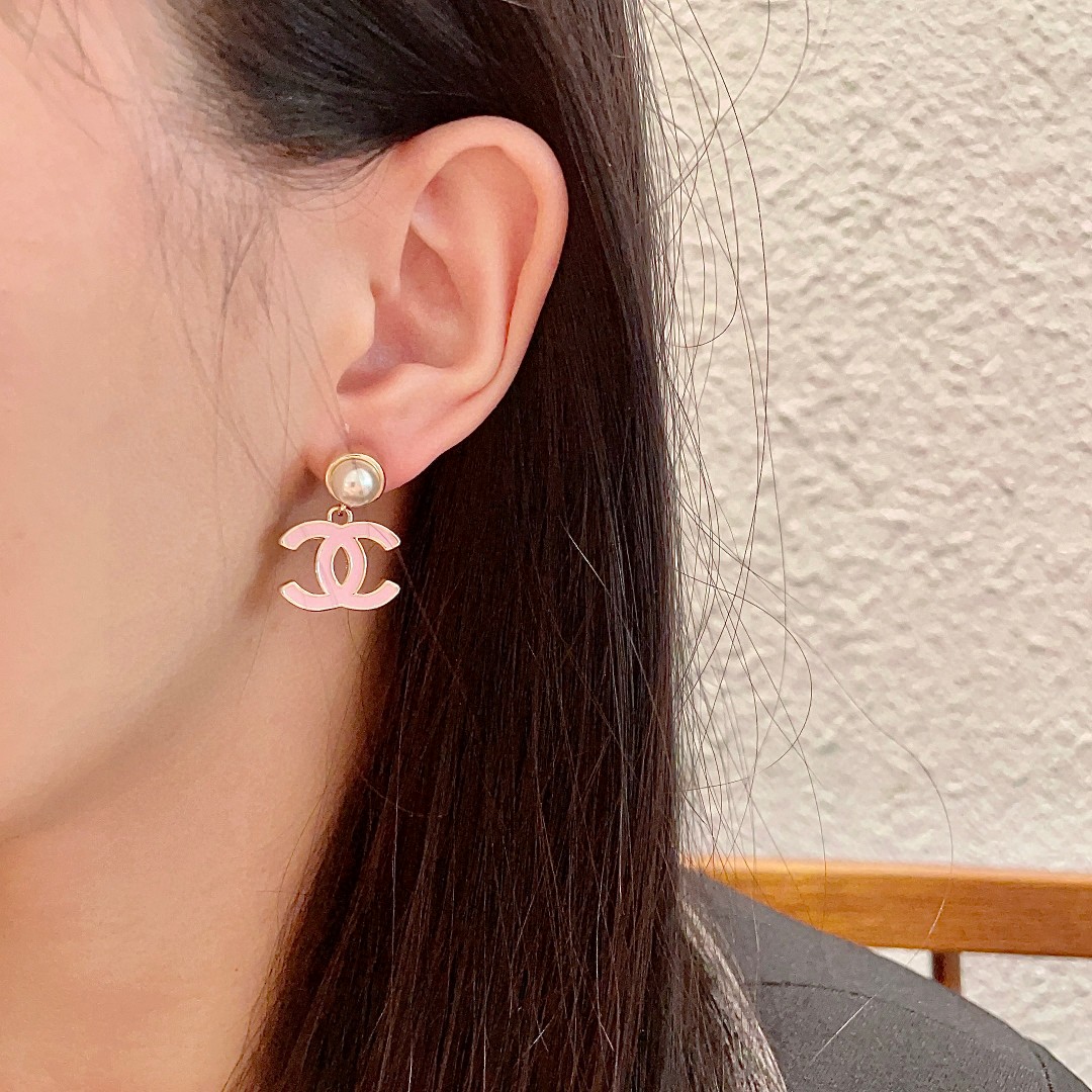  香奈儿✨珍珠双C耳环