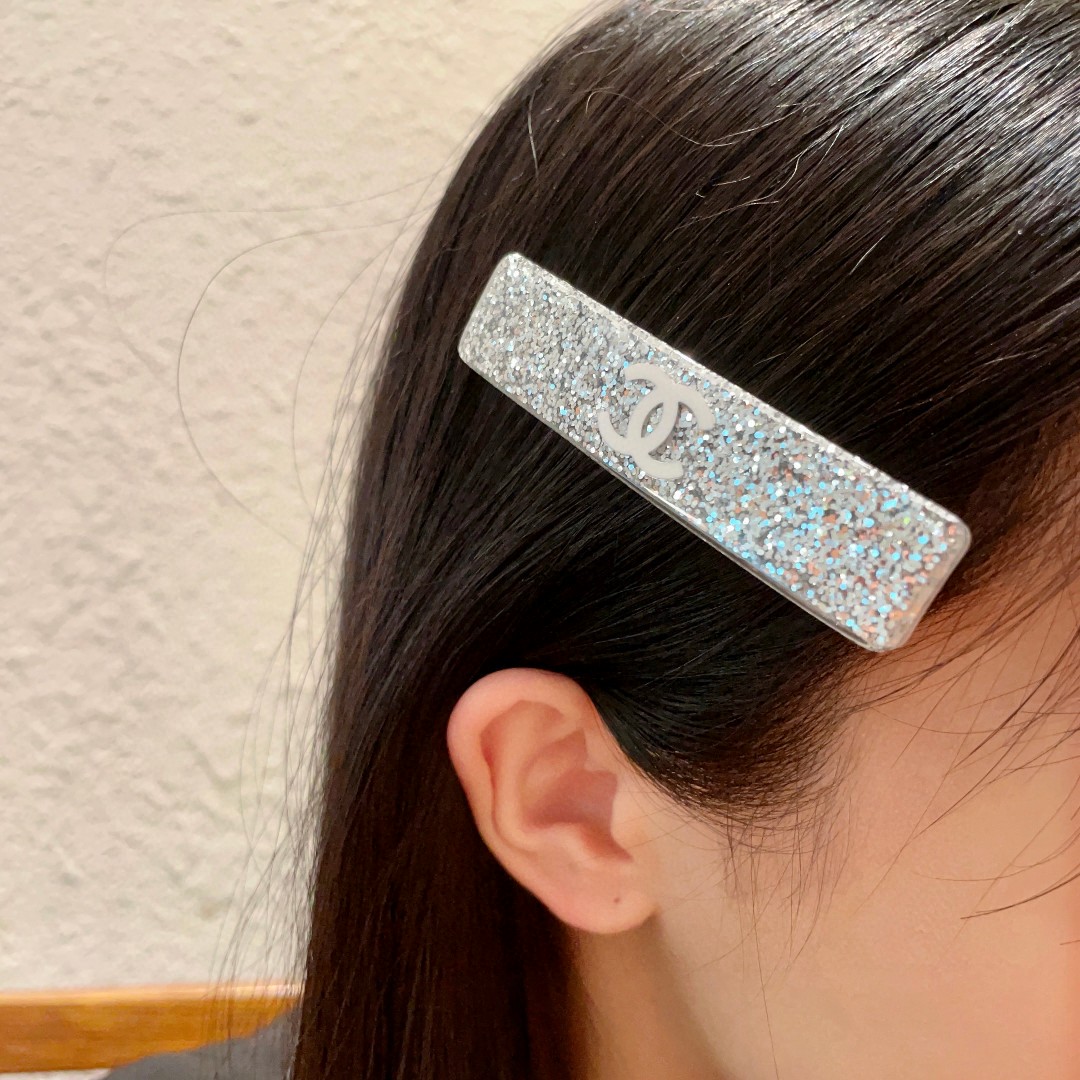  香奈儿✨双C发夹