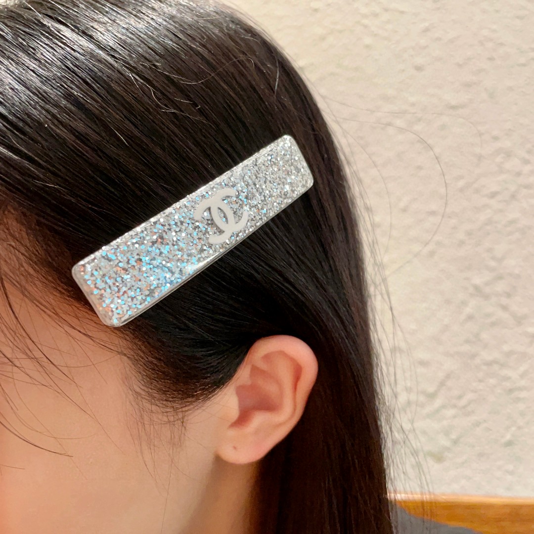  香奈儿✨双C发夹