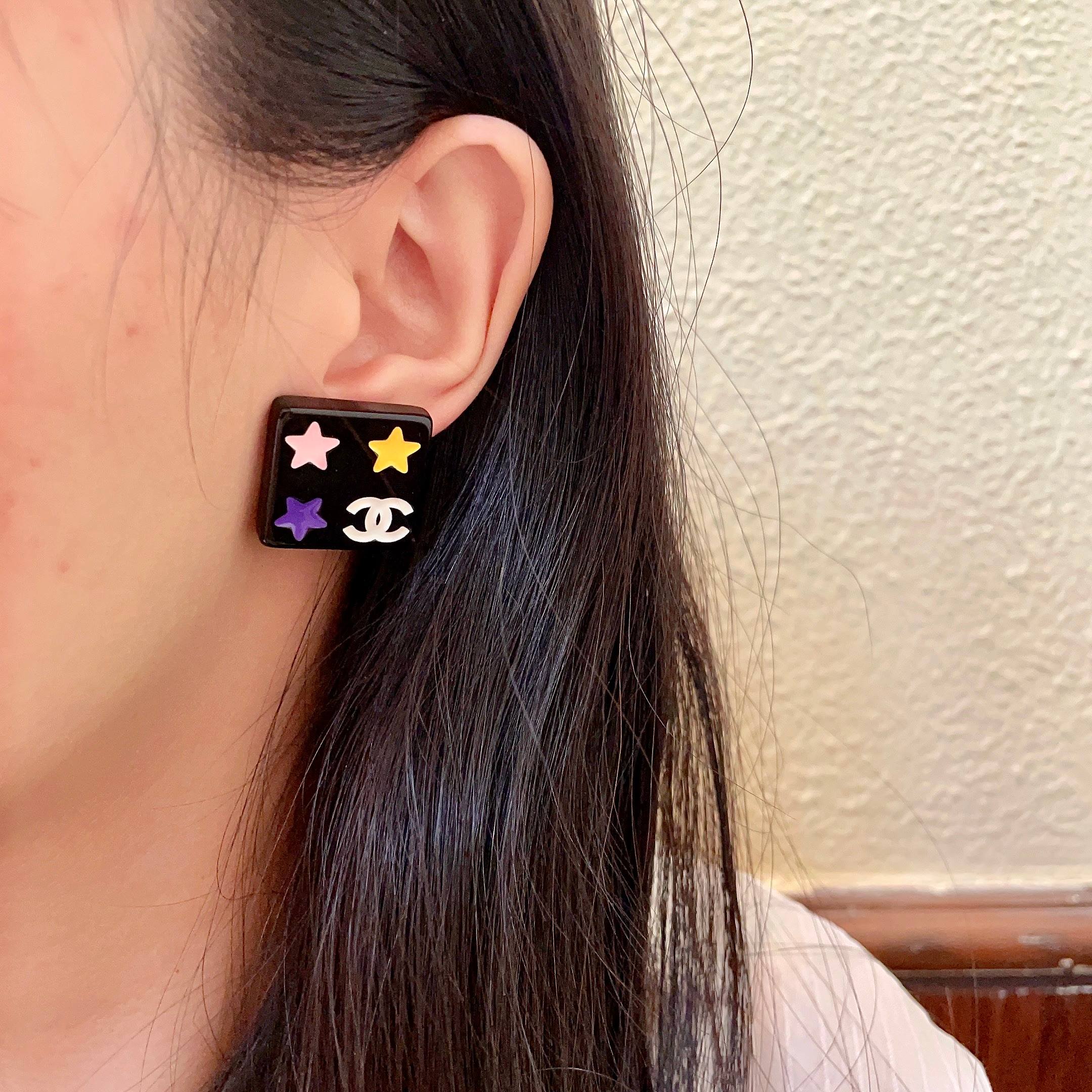 香奈儿✨方块星星双C耳钉