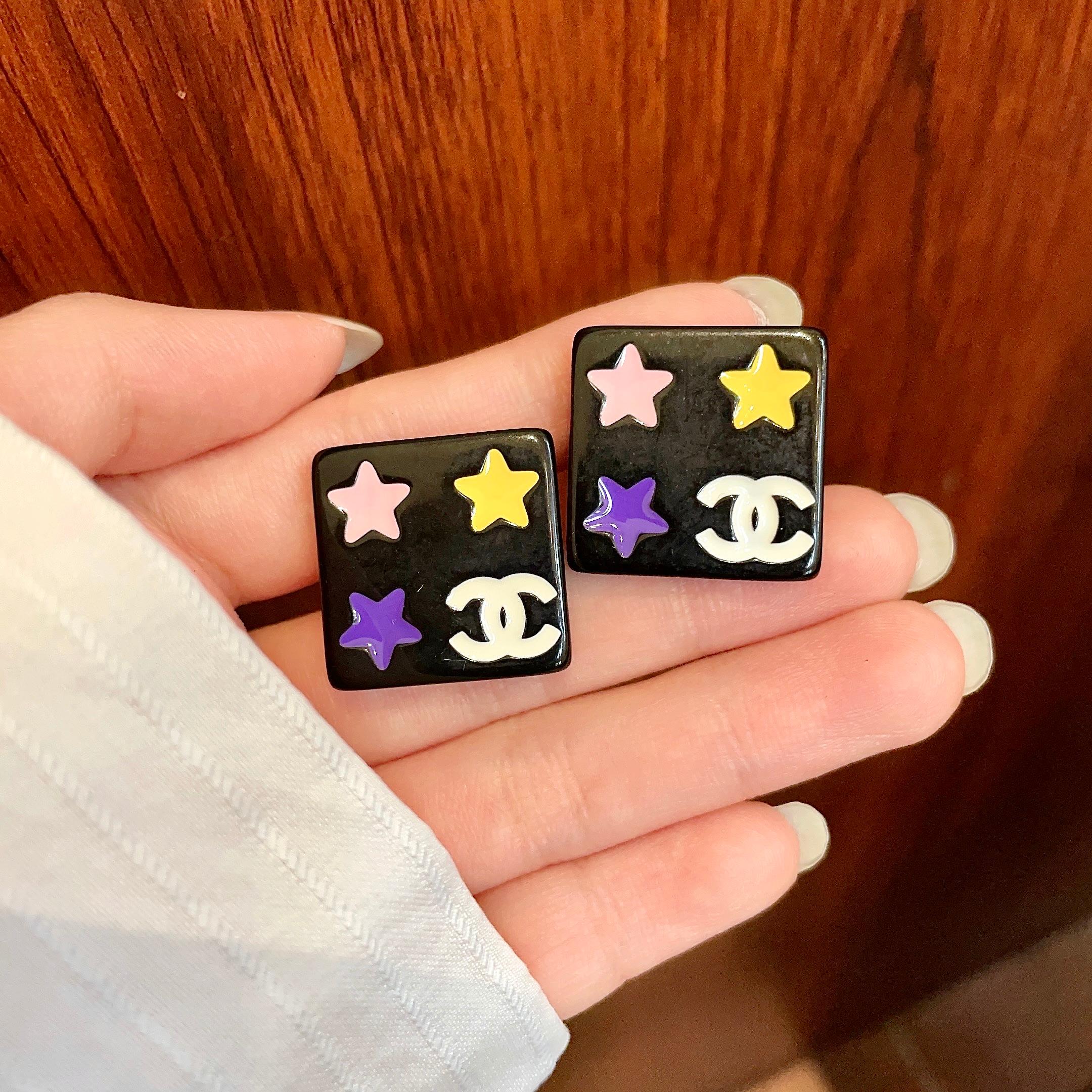 香奈儿✨方块星星双C耳钉