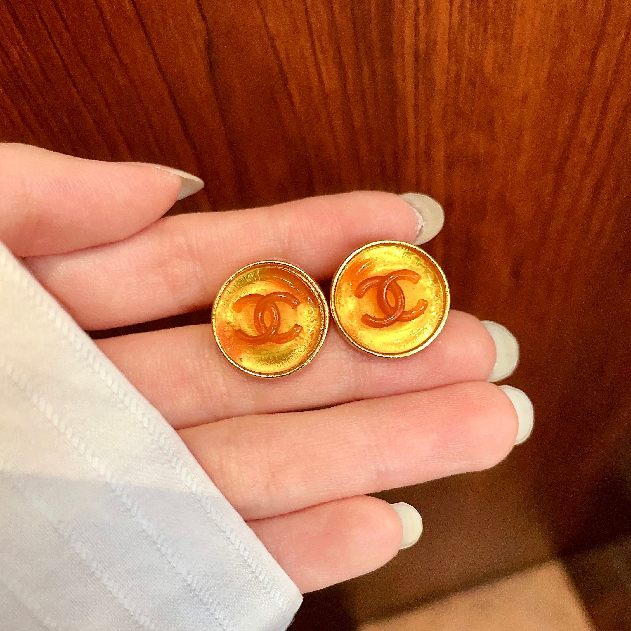 香奈儿✨经典双C耳钉