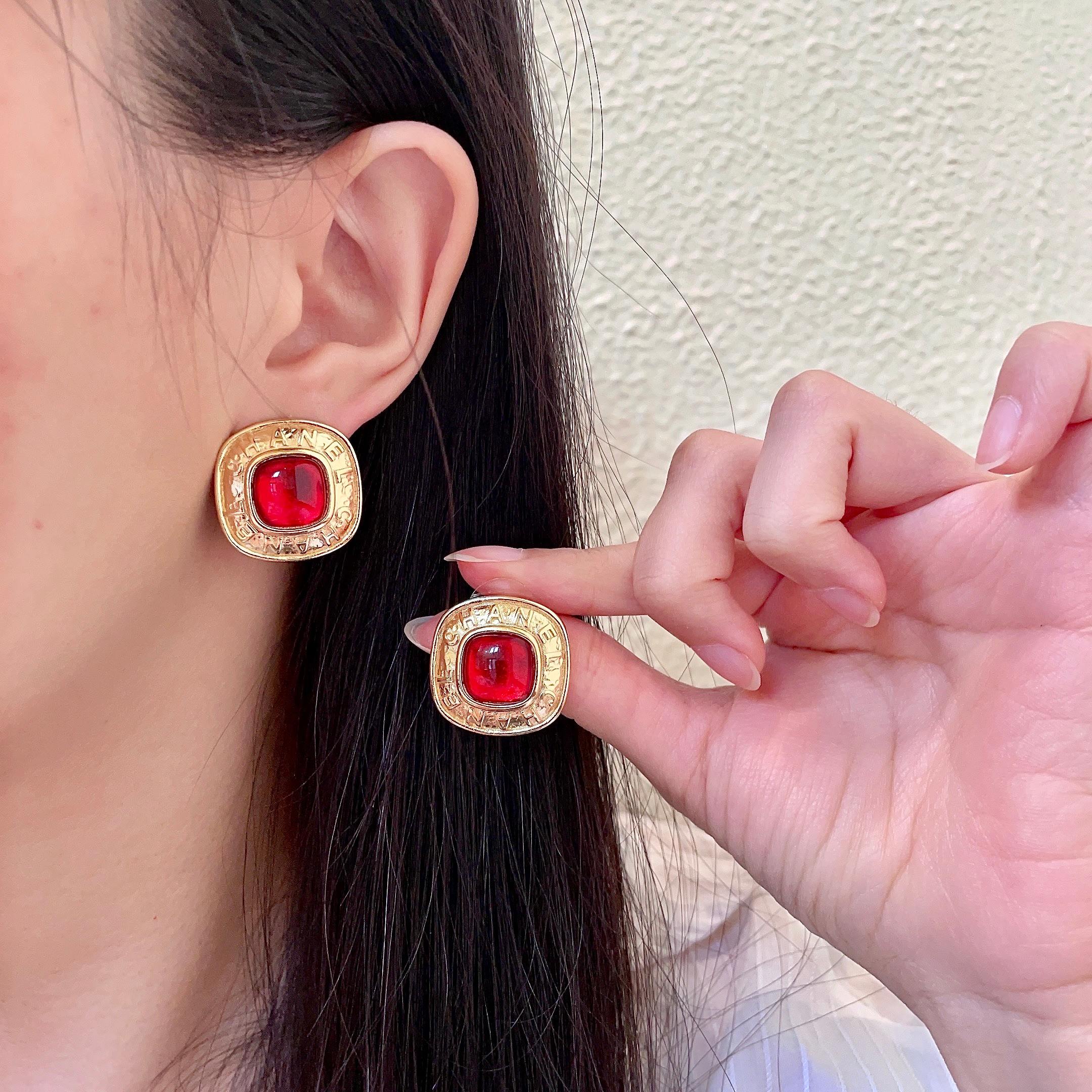 _duS9sg1FMqiclT1X78d4O7-XWedI831FMBXm7_w