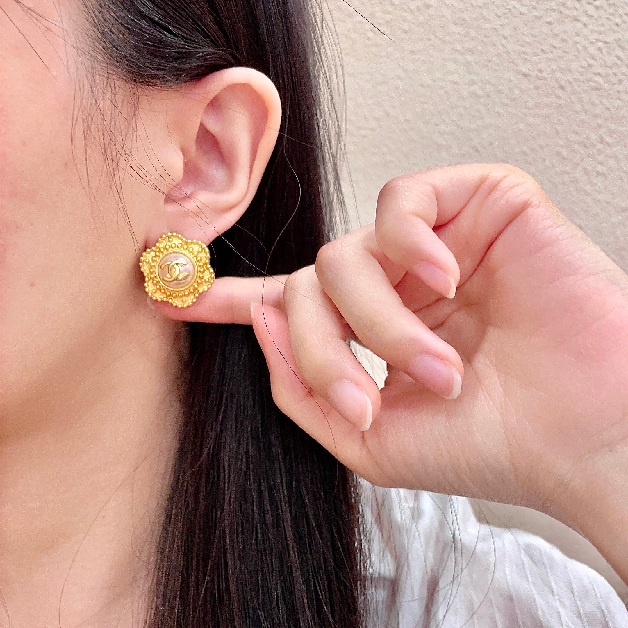 香奈儿✨经典双C耳钉