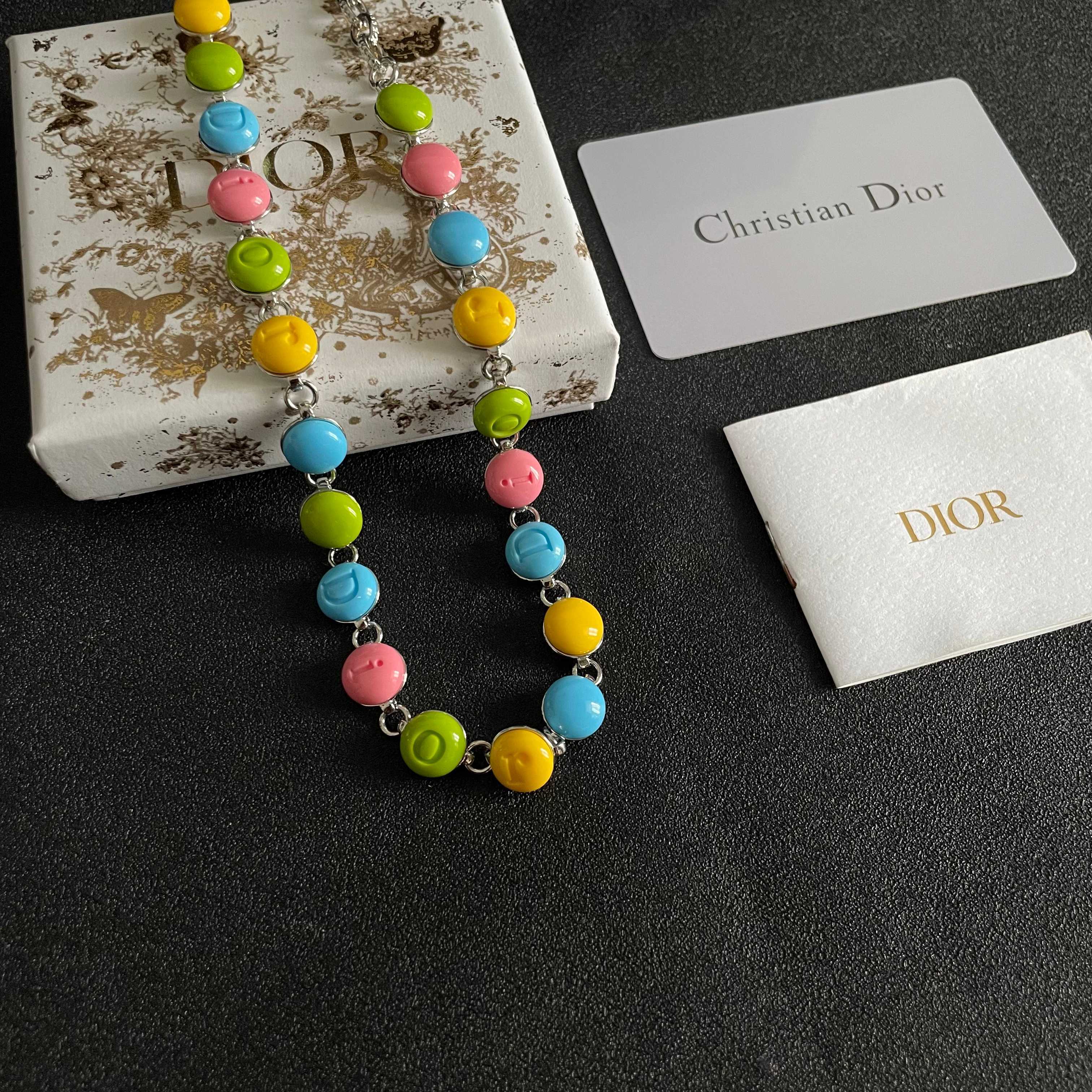 迪奥✨糖果色字母项链