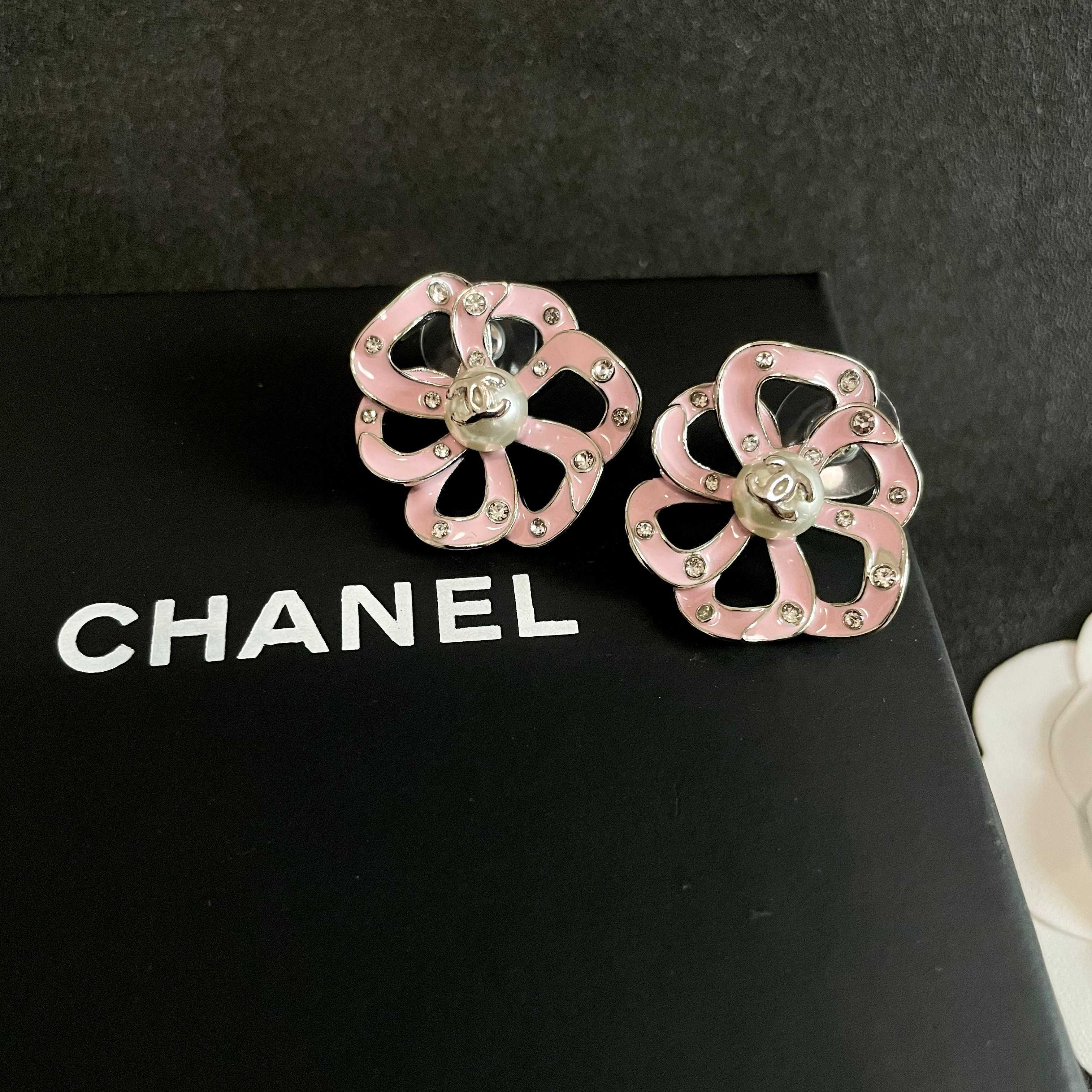 Chanel Haute Couture Haute Couture Fine Jewelry Necklace Bracelet Ring 9