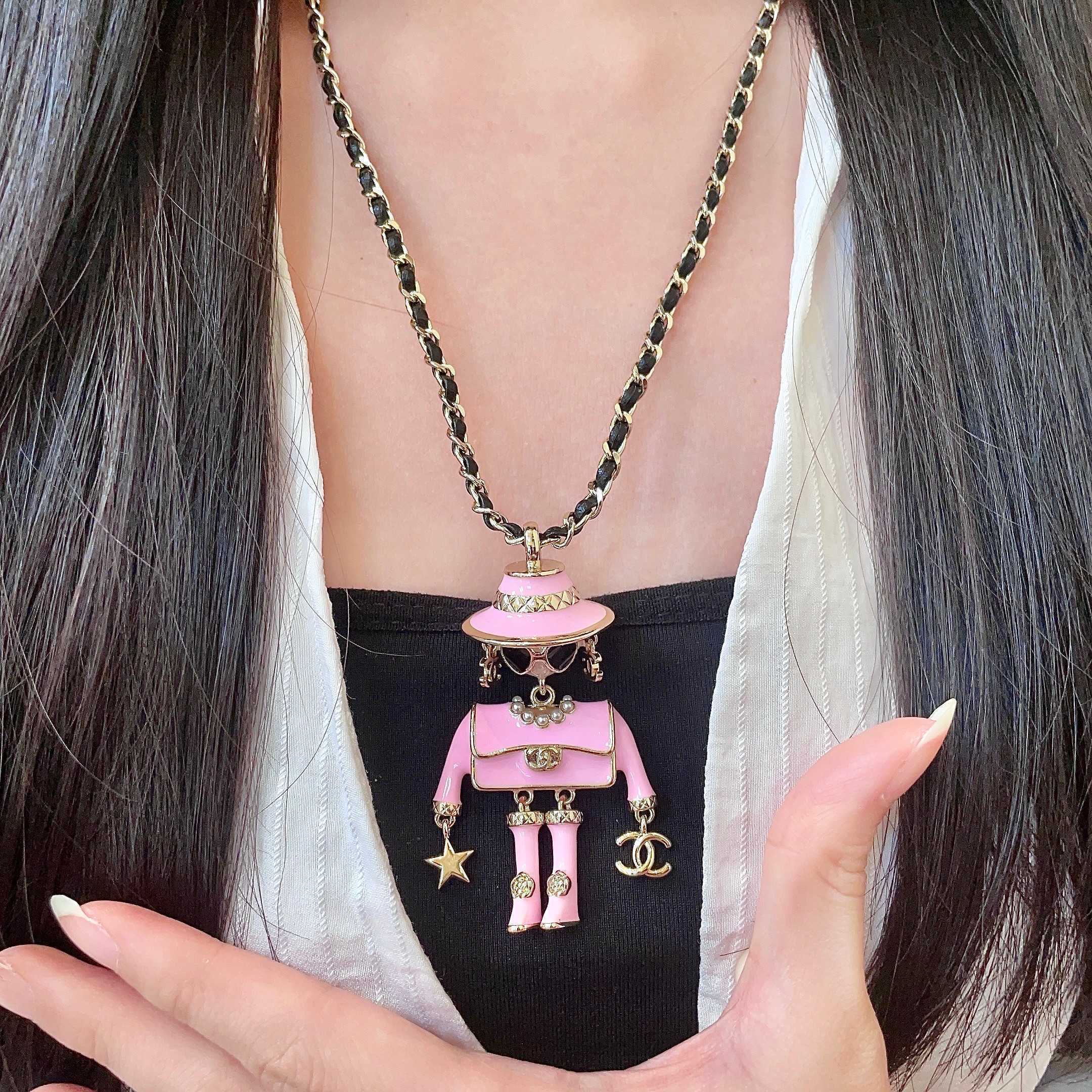 Chanel Haute Couture Haute Couture Fine Jewelry Necklace Bracelet Ring 2