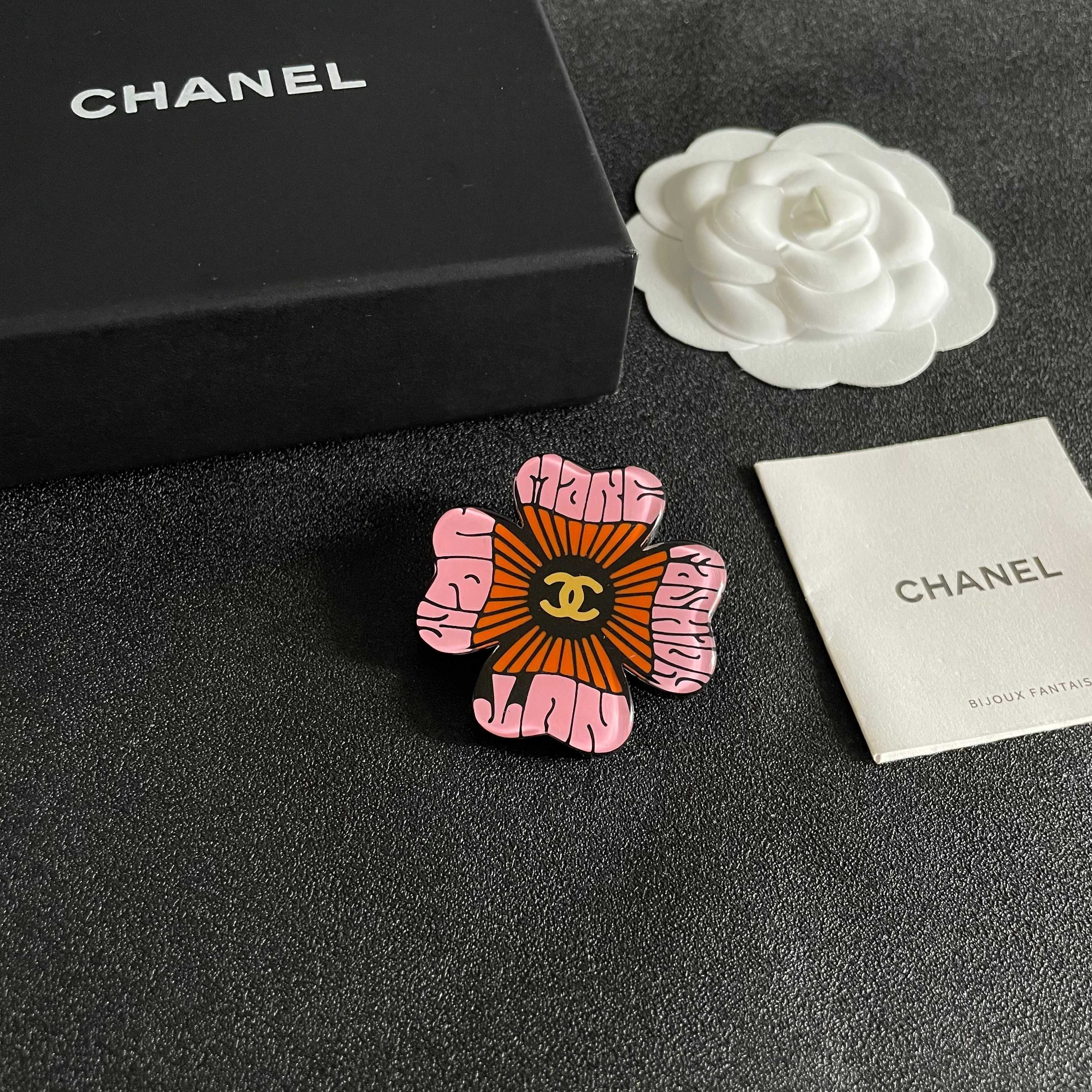 Chanel Haute Couture Haute Couture Ready-to-Wear Clothing Dress Jacket 6