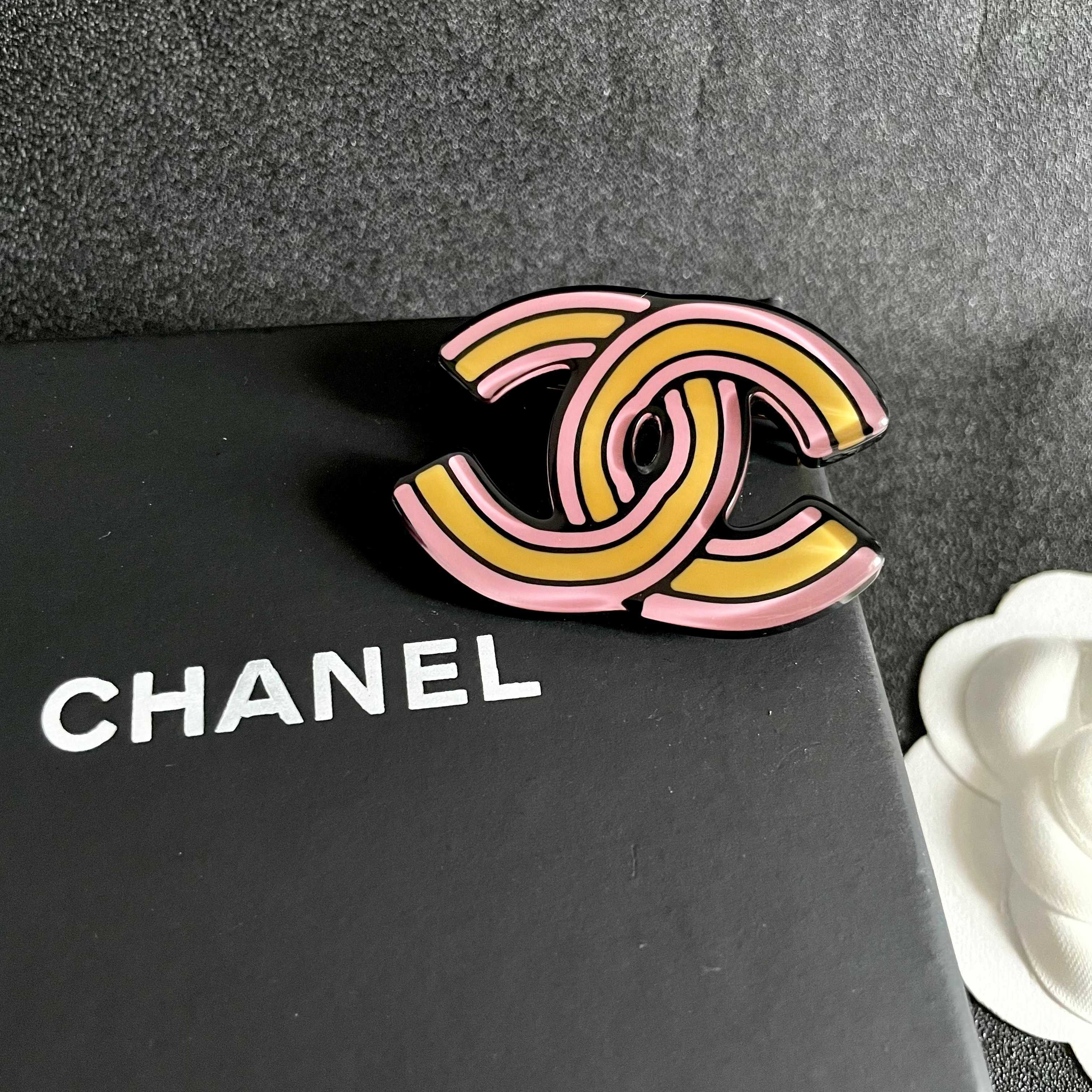 Chanel Haute Couture Haute Couture Ready-to-Wear Clothing Dress Jacket 9