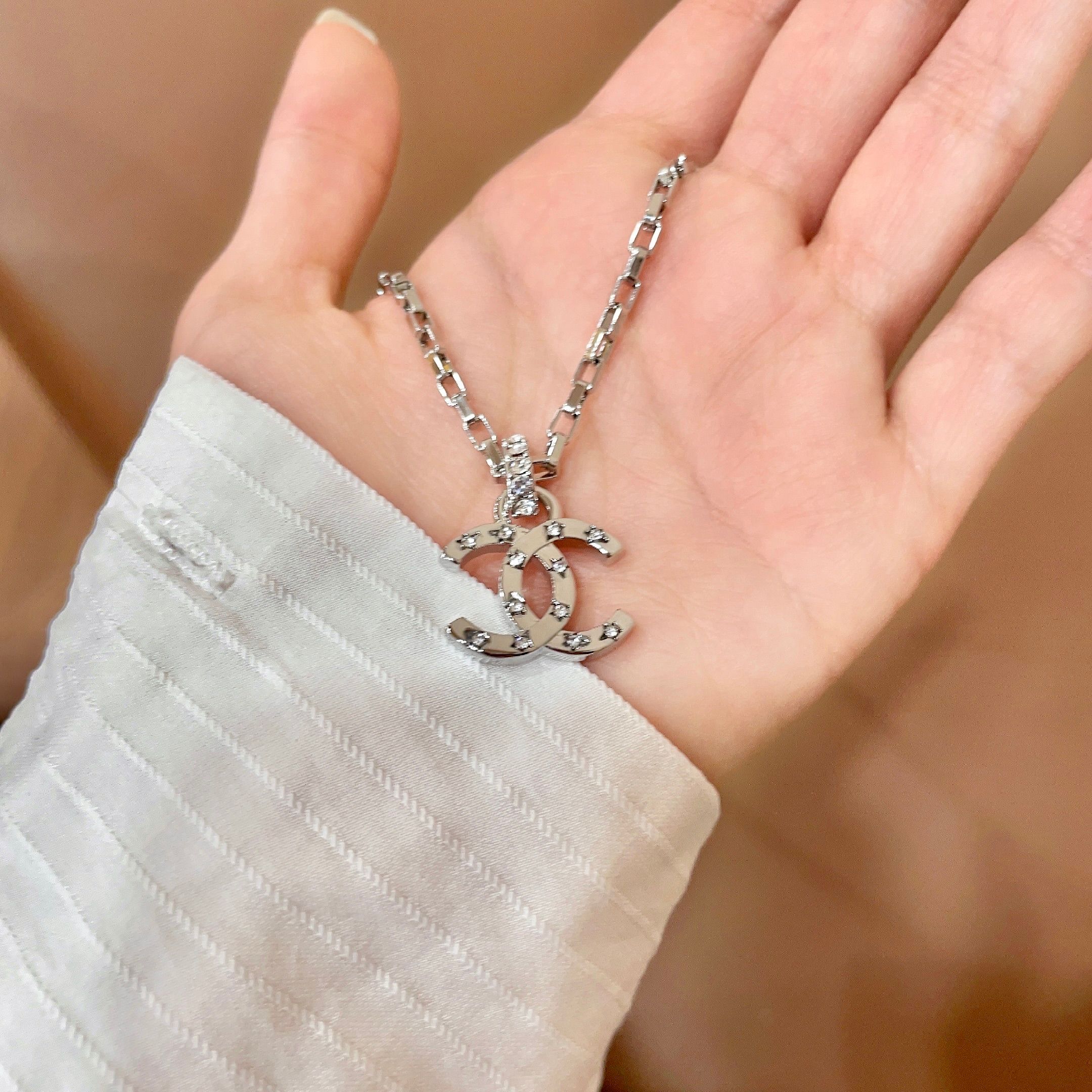 香奈儿✨双C镶钻项链