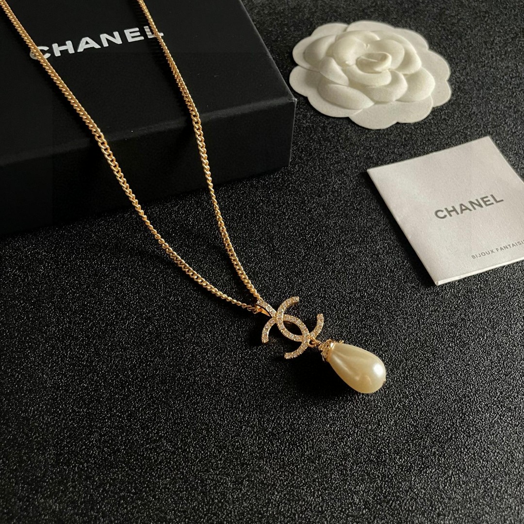 Chanel 香奈儿 珍珠双C项链