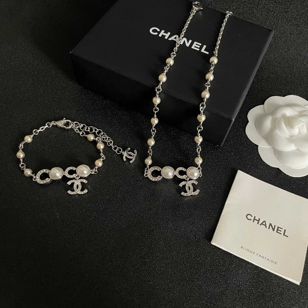 Chanel 香奈儿 珍珠 COCO手链