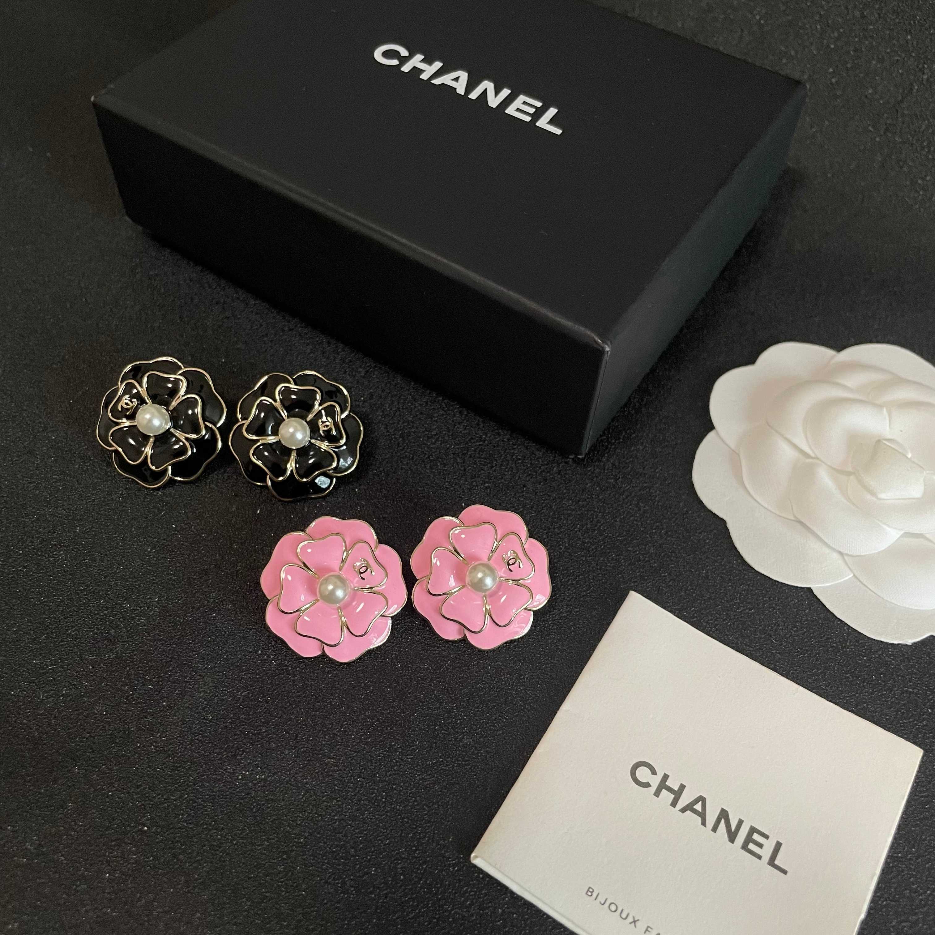 Chanel 香奈儿 山茶花