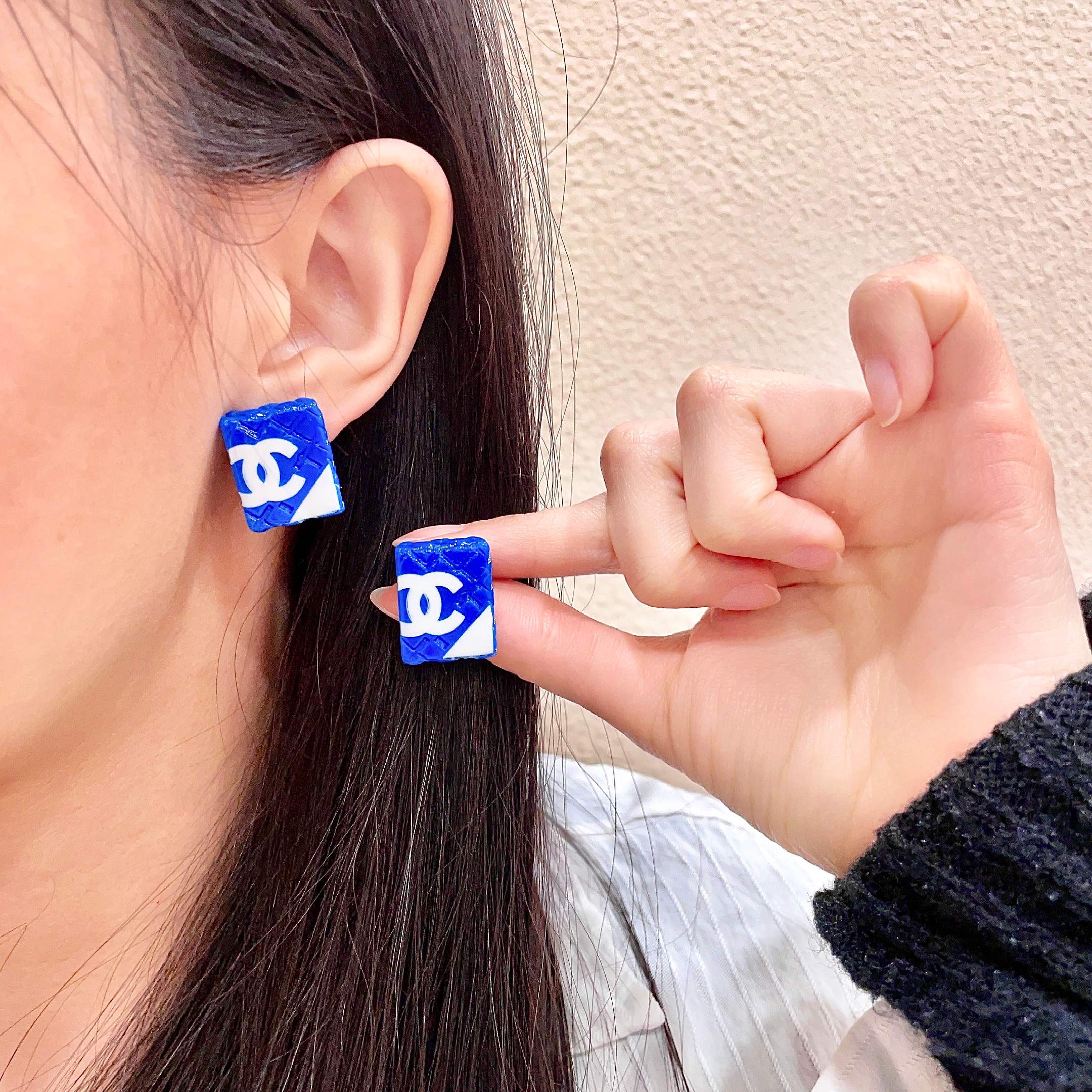 Chanel Серьги гвоздики