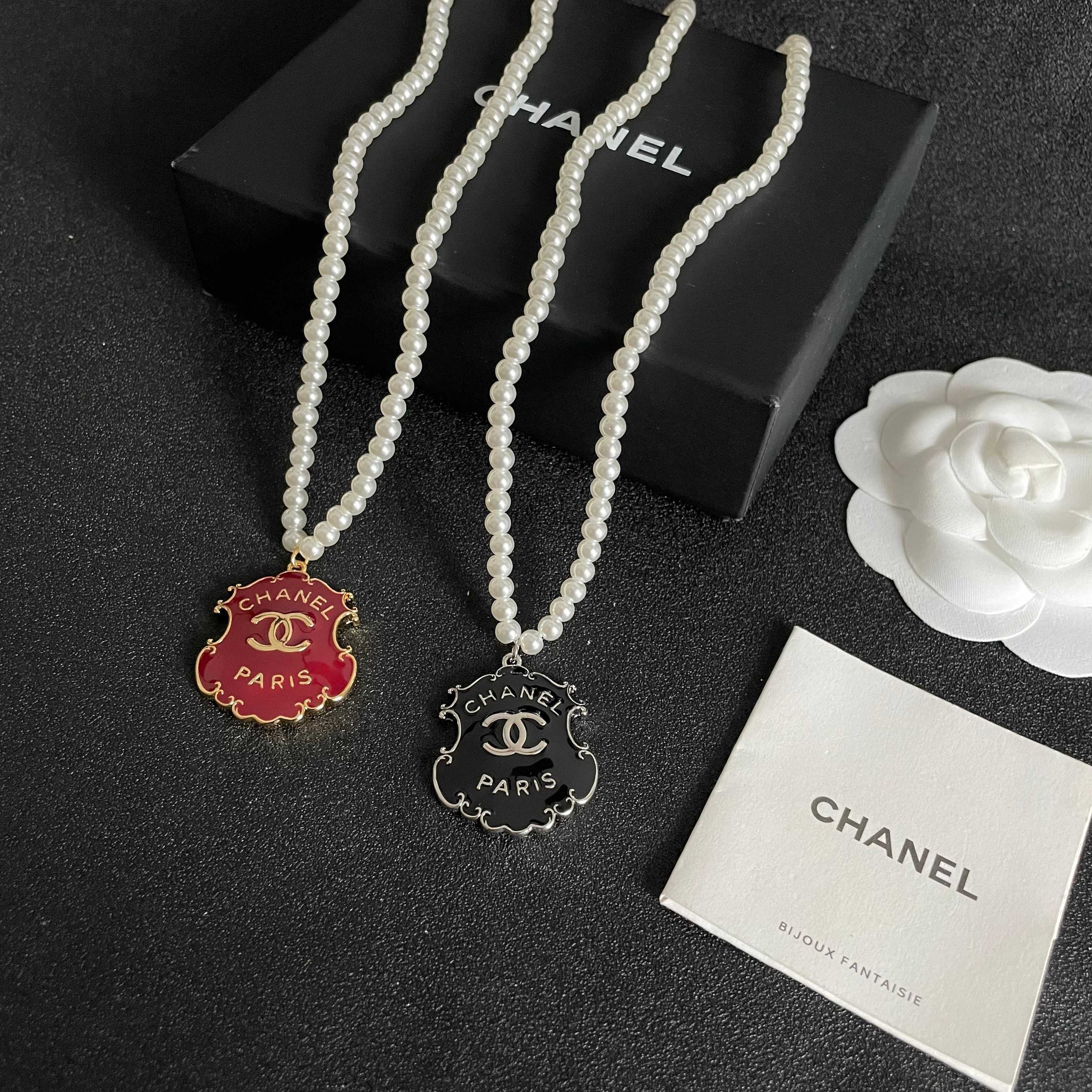 Chanel 香奈儿 珍珠双C字母项链