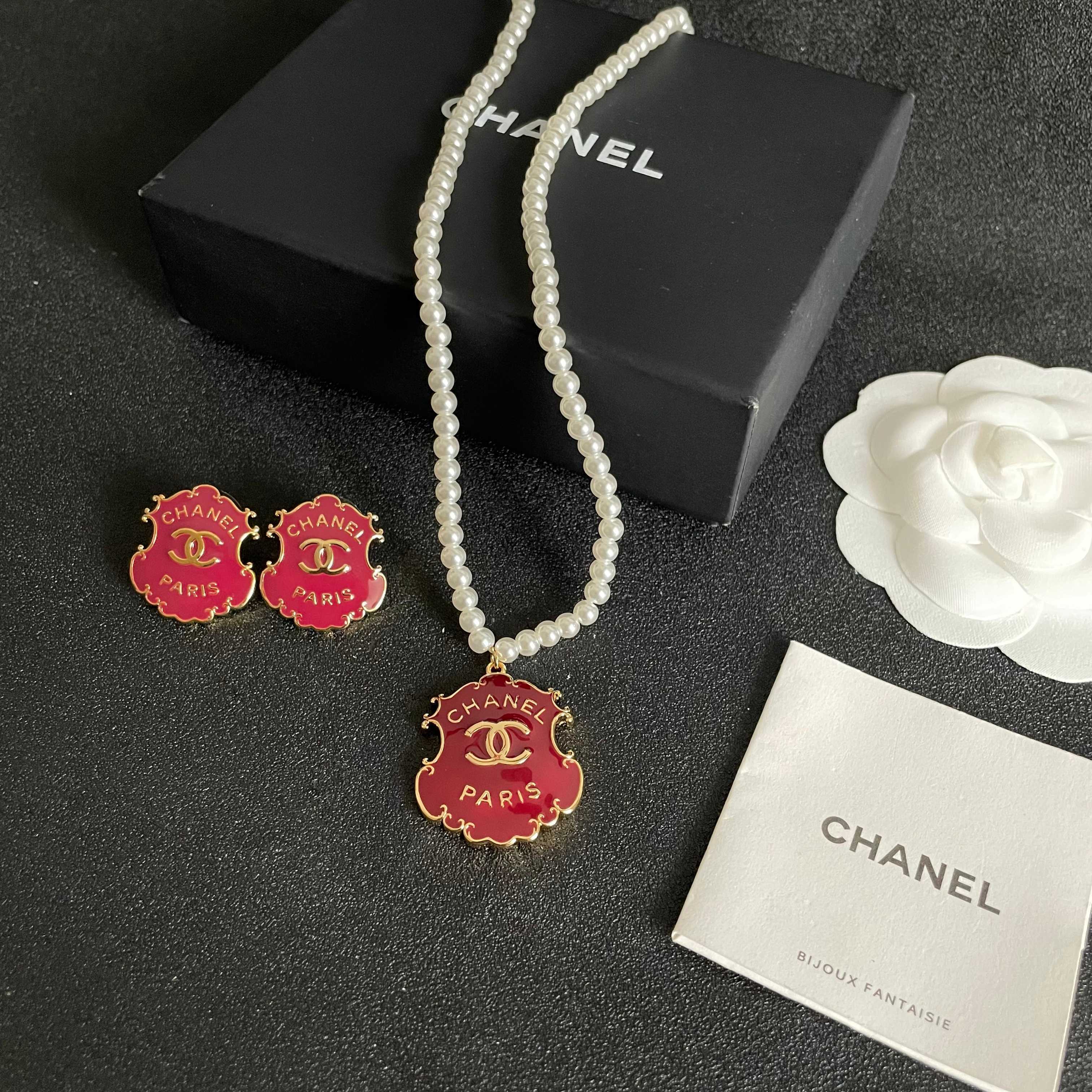 Chanel 香奈儿 珍珠双C字母项链
