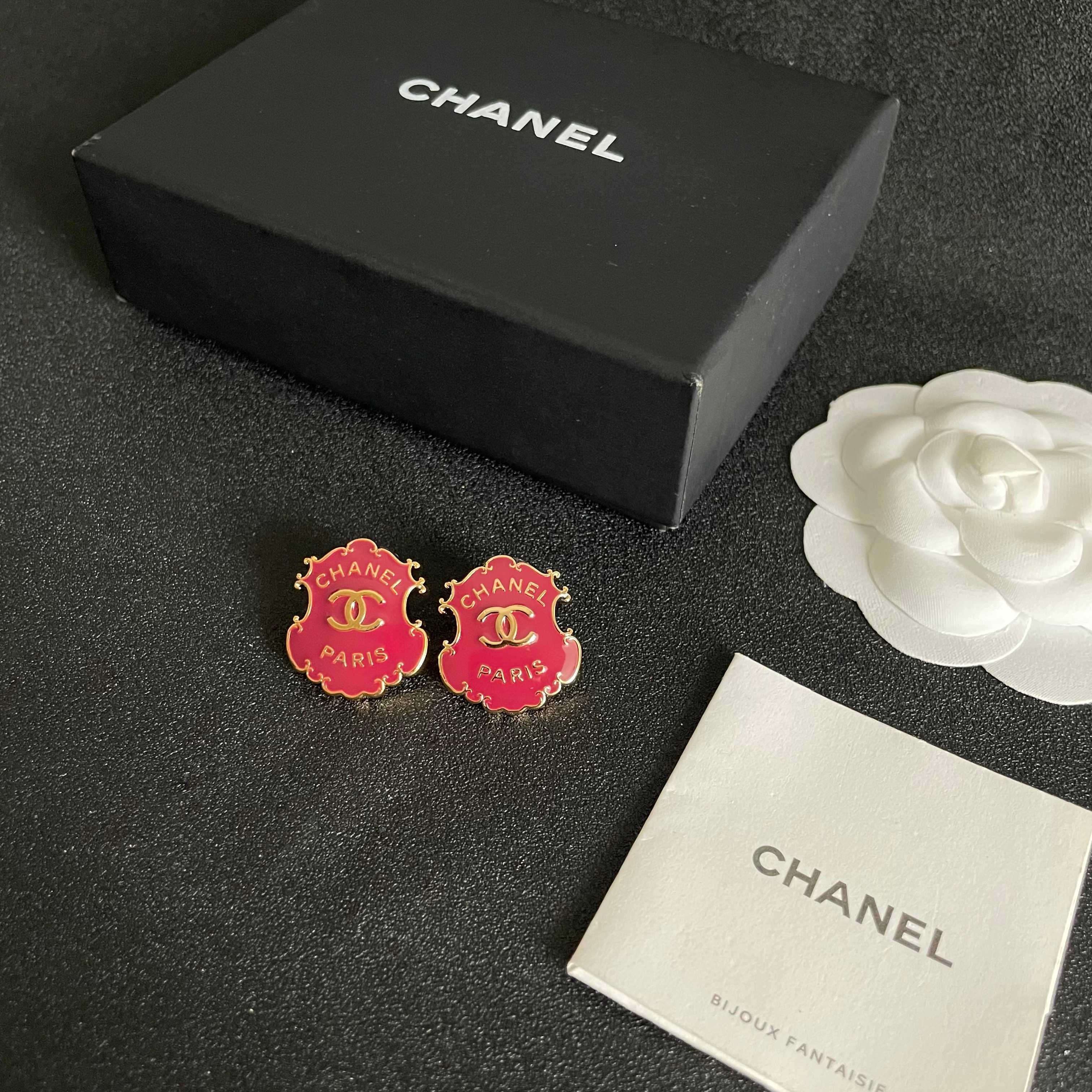 Chanel 香奈儿 双C字母耳钉