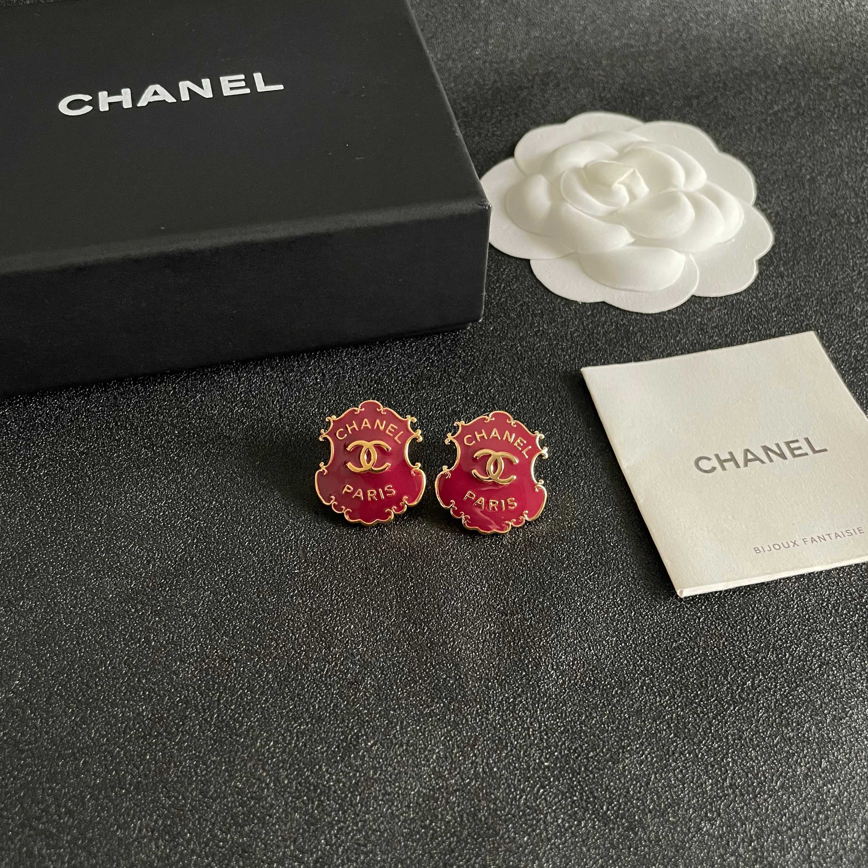 Chanel 香奈儿 双C字母耳钉
