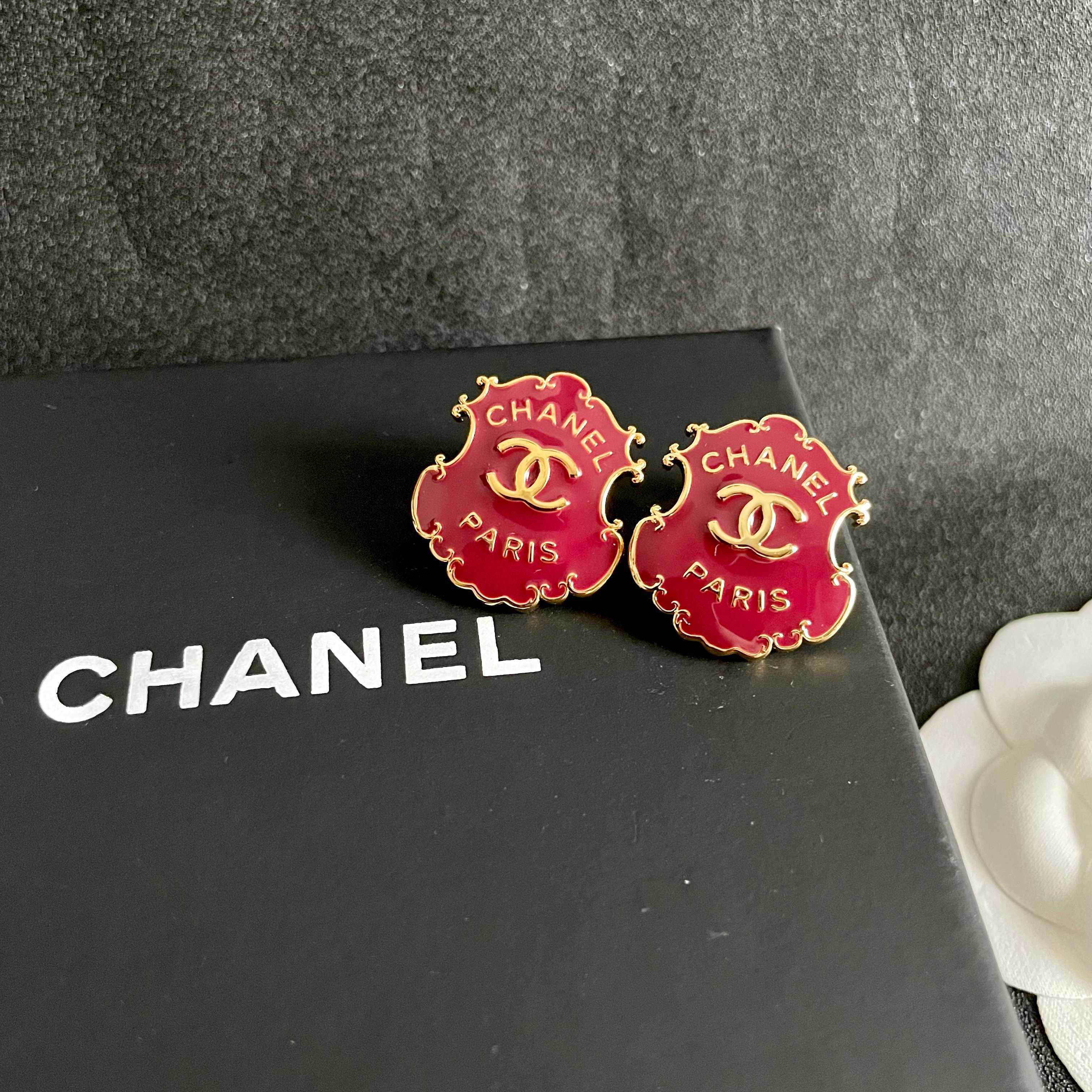 Chanel 香奈儿 双C字母耳钉