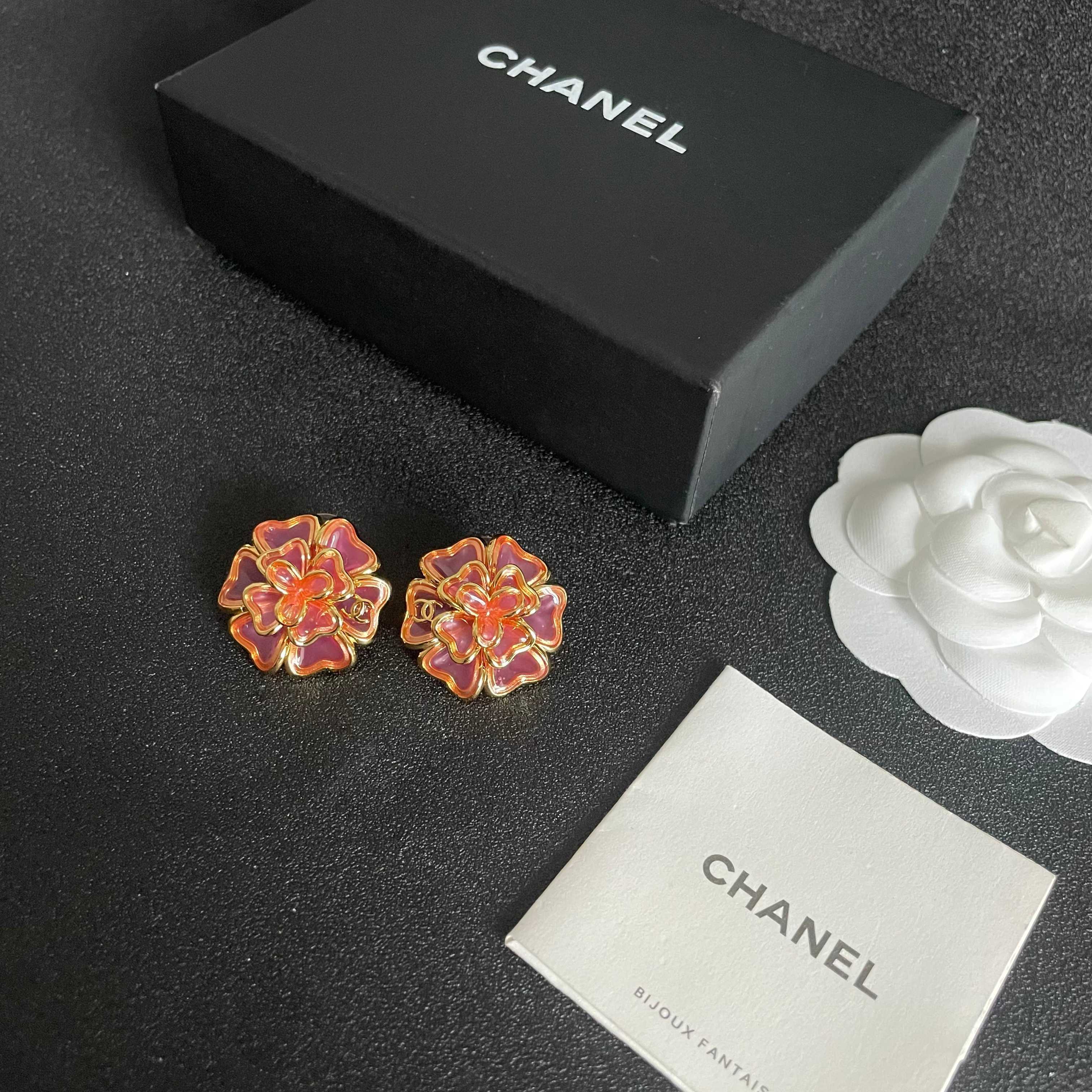Chanel 香奈儿 山茶花