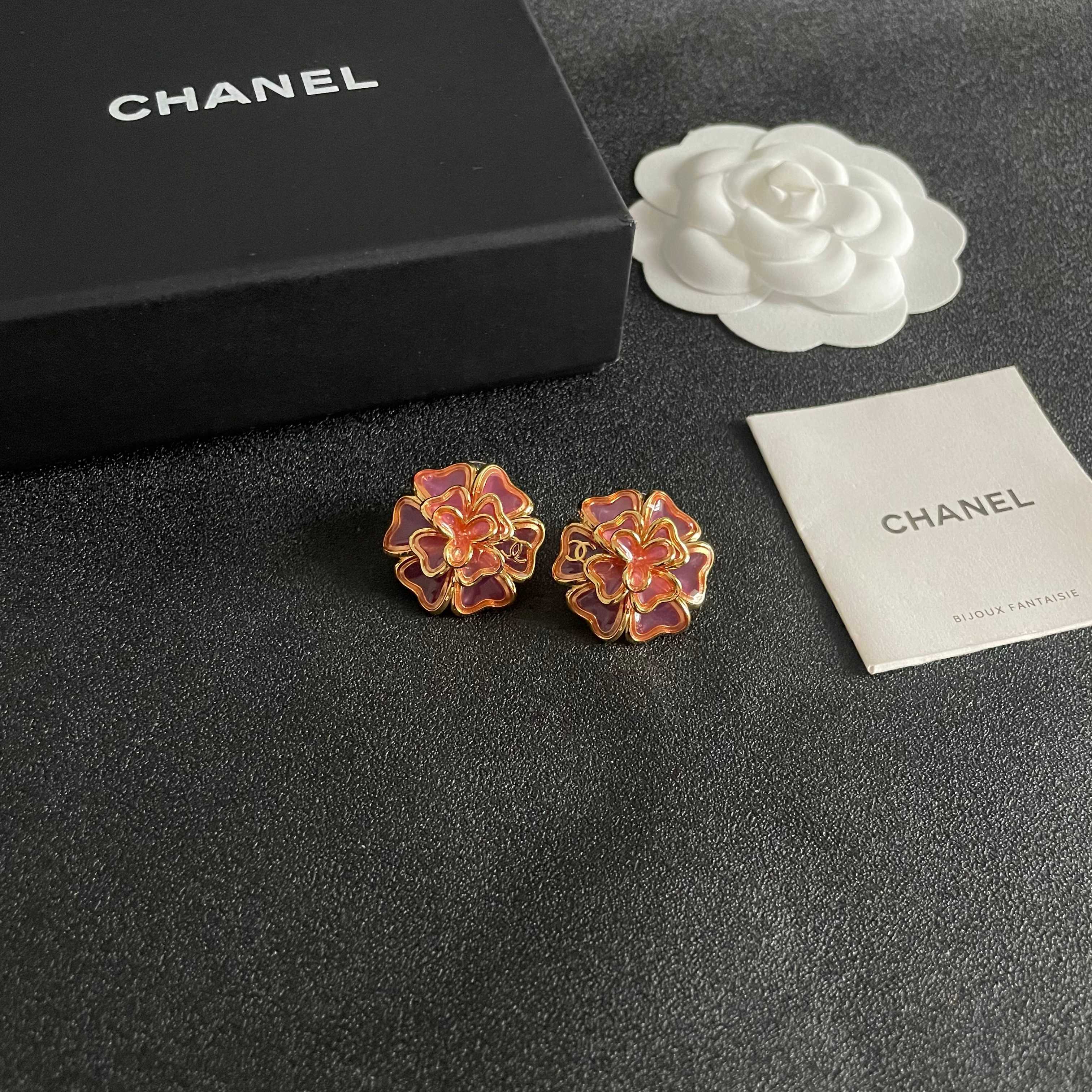 Chanel 香奈儿 山茶花