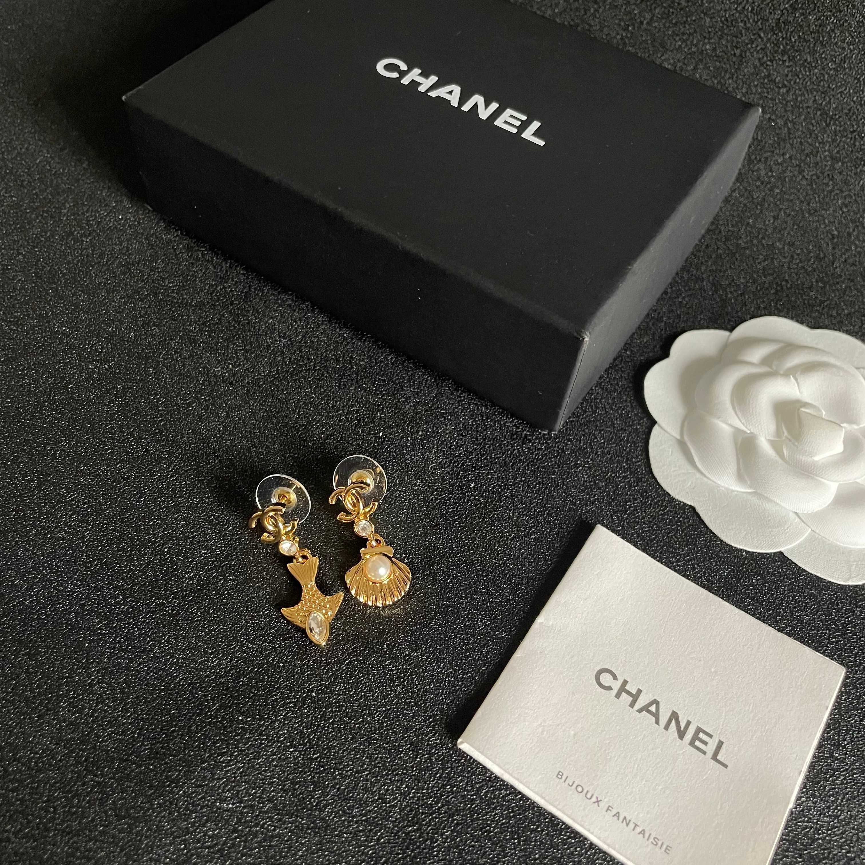 Chanel 香奈儿 双C耳环