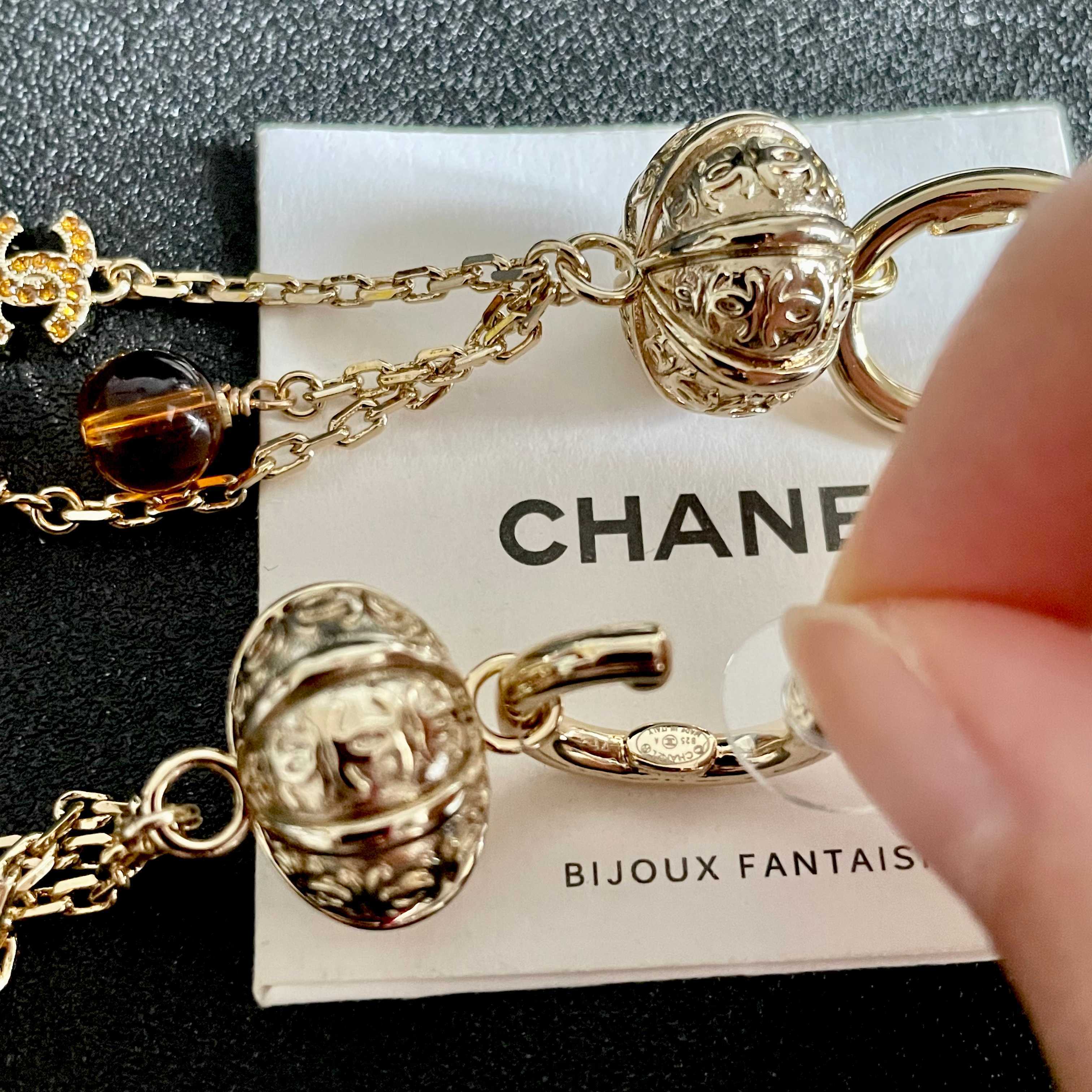 Chanel 香奈儿 双C镶钻耳环