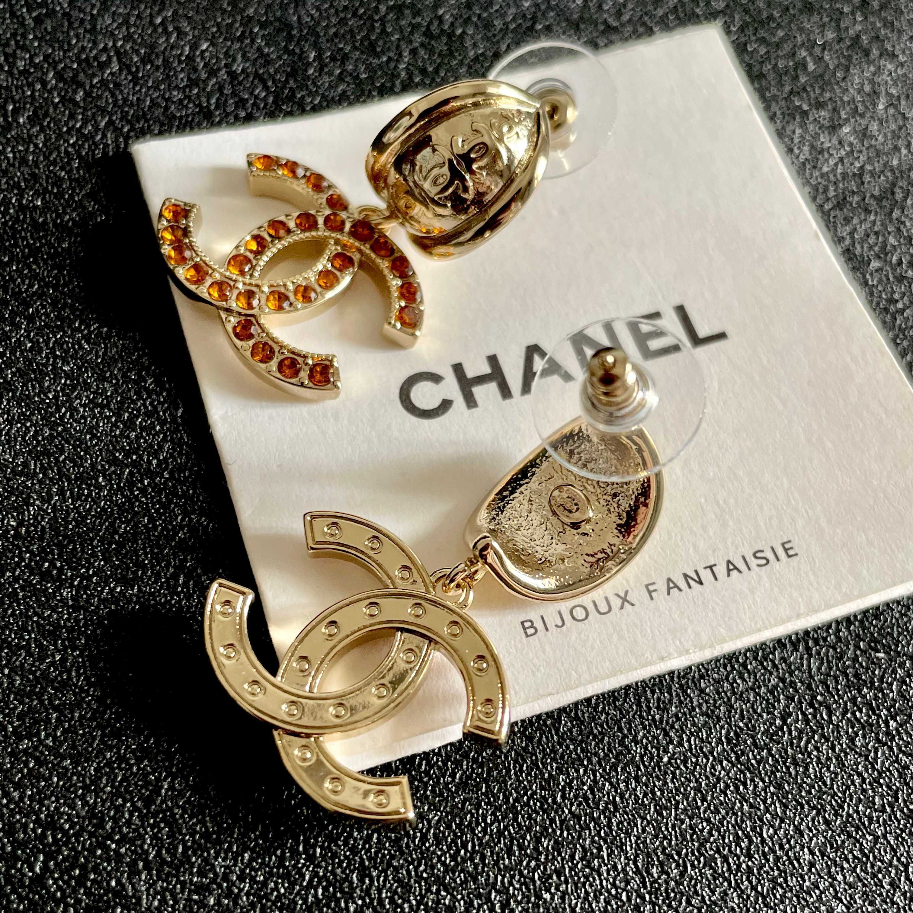 Chanel 香奈儿 双C镶钻耳环
