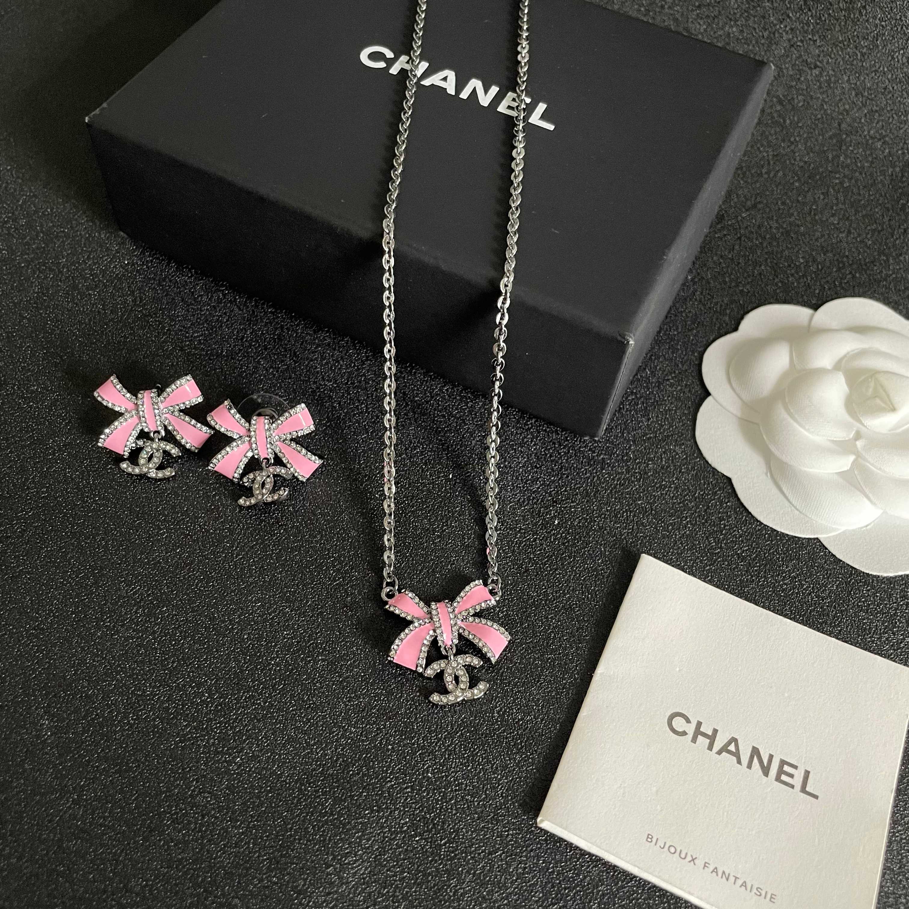 Chanel 香奈儿 蝴蝶结