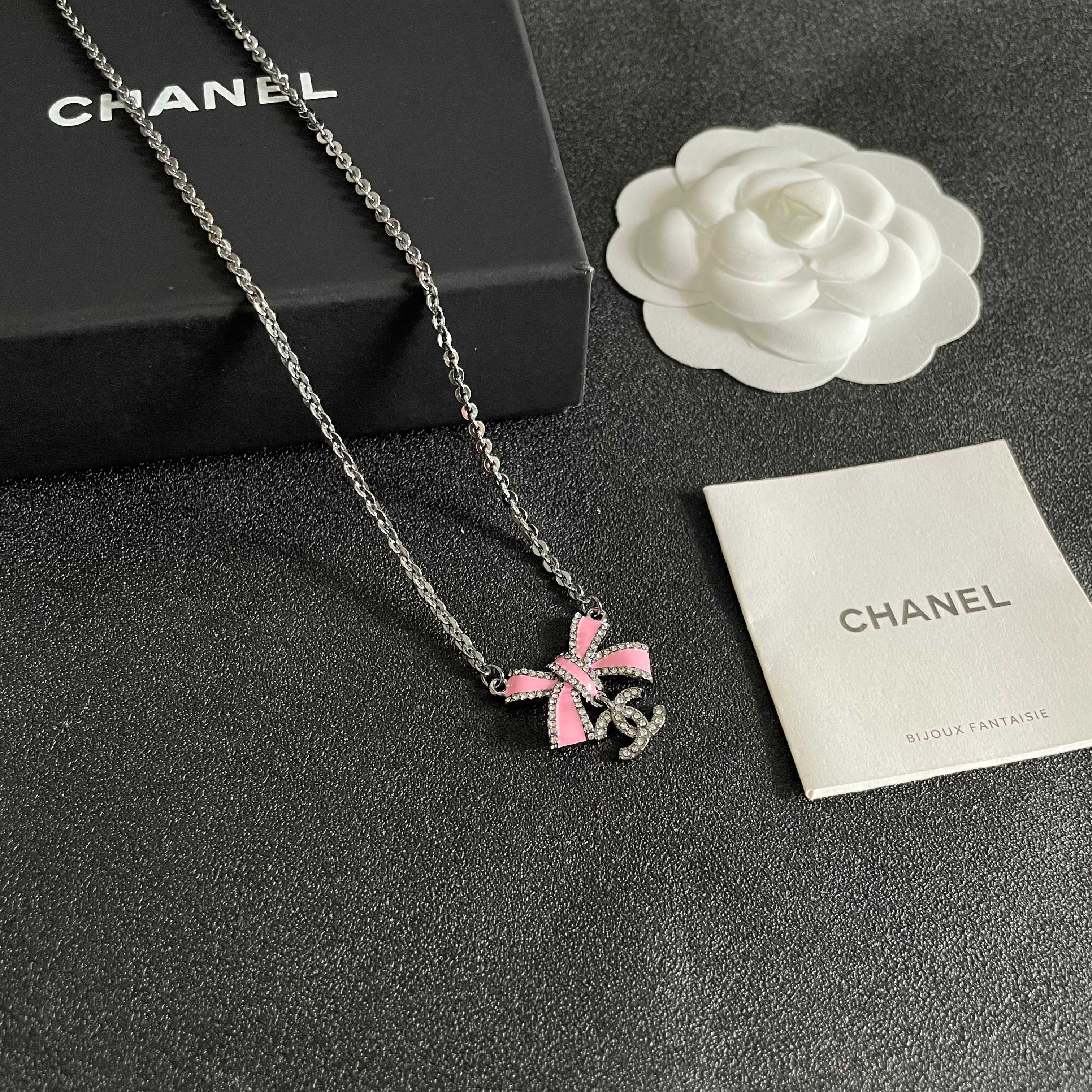 Chanel 香奈儿 蝴蝶结