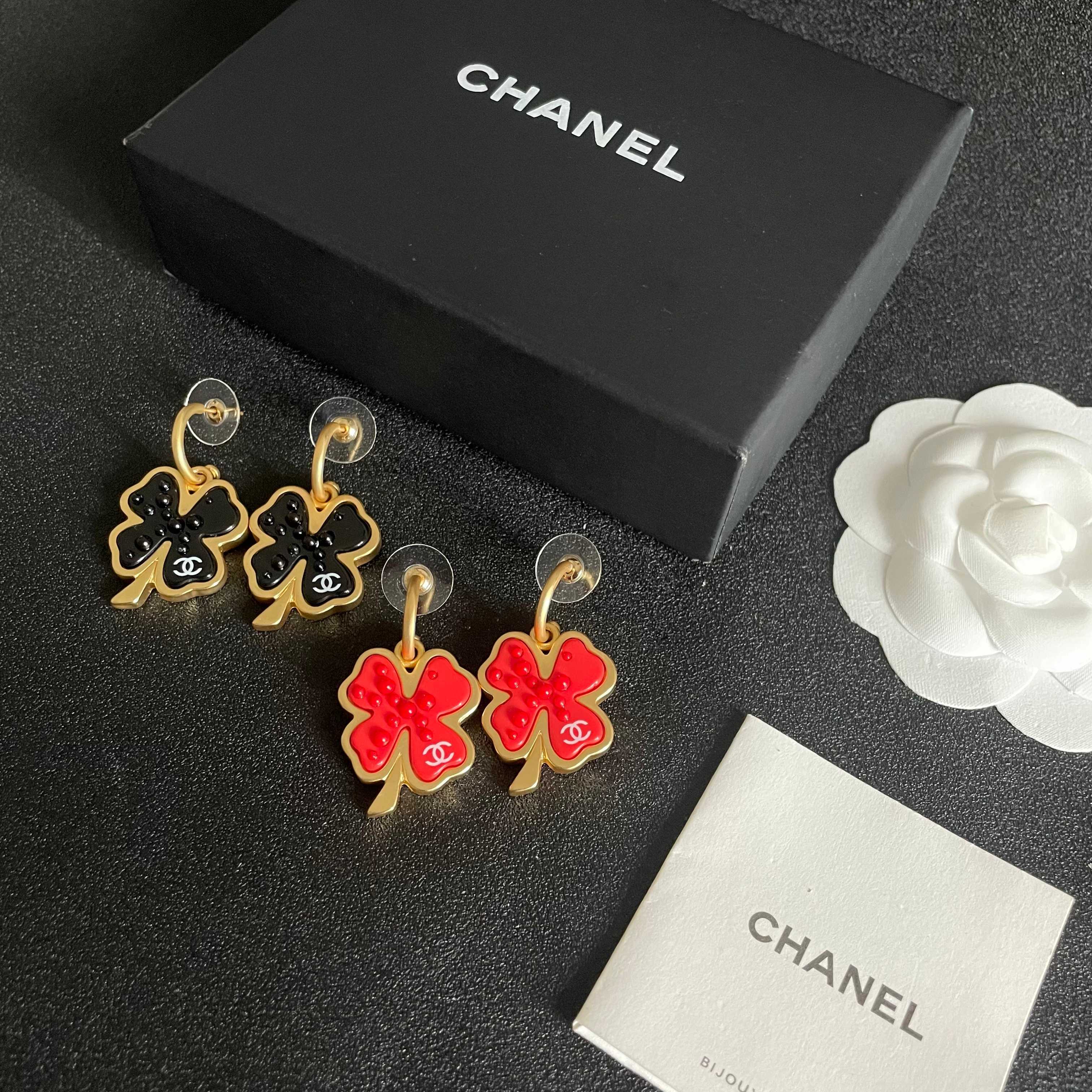 Chanel 香奈儿 山茶花
