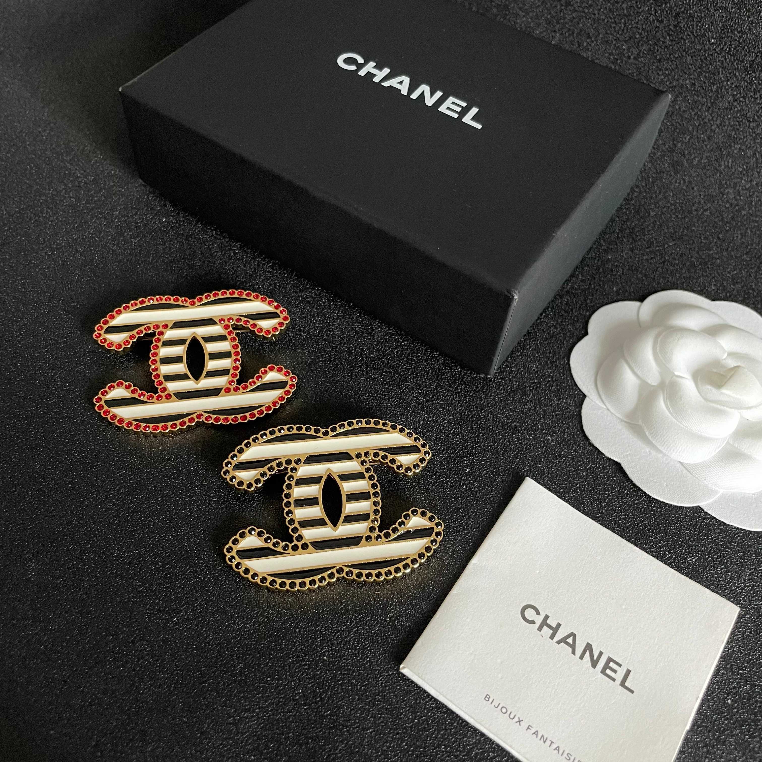 Accessories Style Accessories Accessories Accessories detail image 5 from source 780498