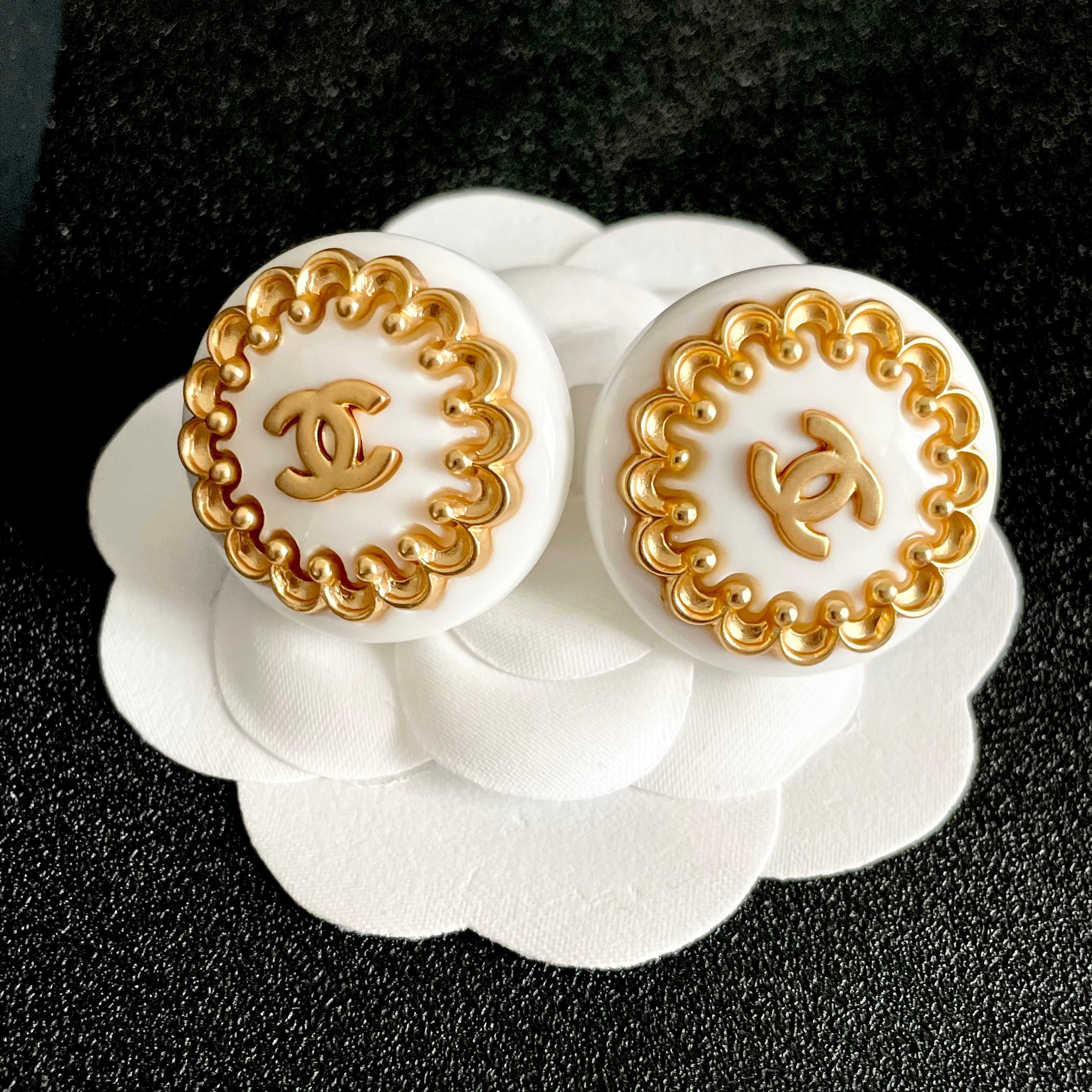 香奈儿✨经典双C耳钉