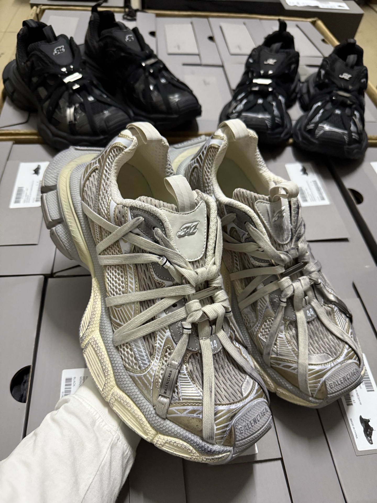 NO:236977,Spider-Man Iron Buckle Champagne Color 35-45, Daddy Shoes19860909蜘蛛侠铁扣香槟色 35-45,老爹鞋,Women's Shoes