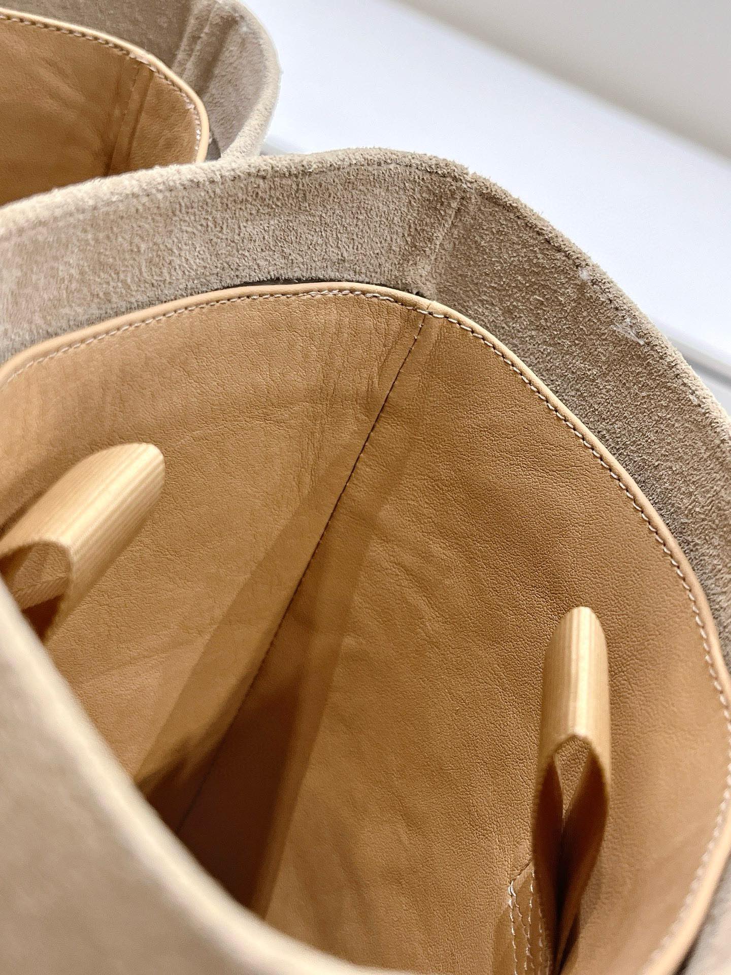 Autumn High Boots: MM-6, Shoe-Faced Oxen Skin, 35-39 Codes Available. - 图片 8