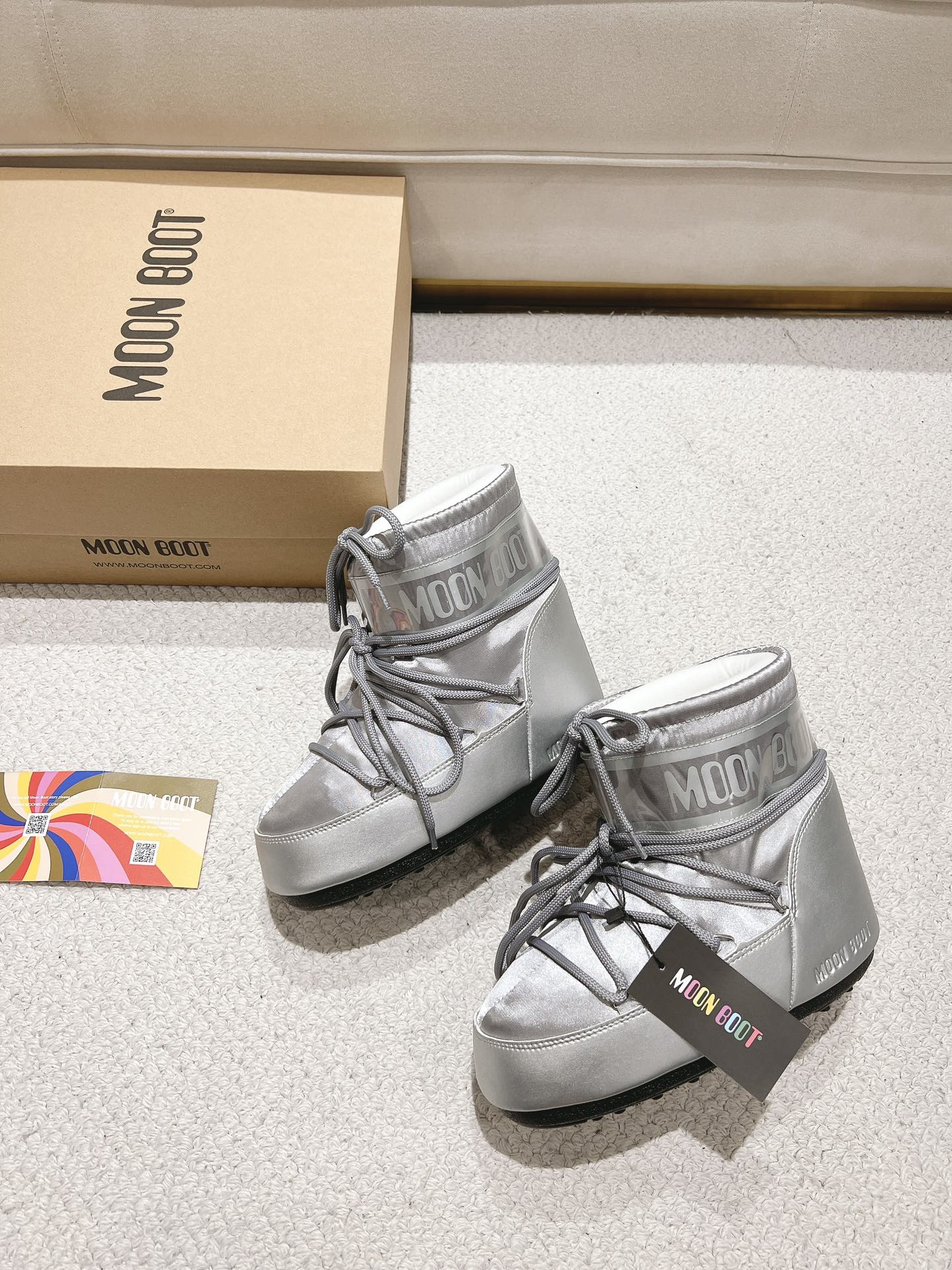 G178Moon Boot/ 最新vs秋冬最新款雪地靴系丑萌毛毛雪地靴  忘了UGG吧，时髦人都在穿Moon Boot雪