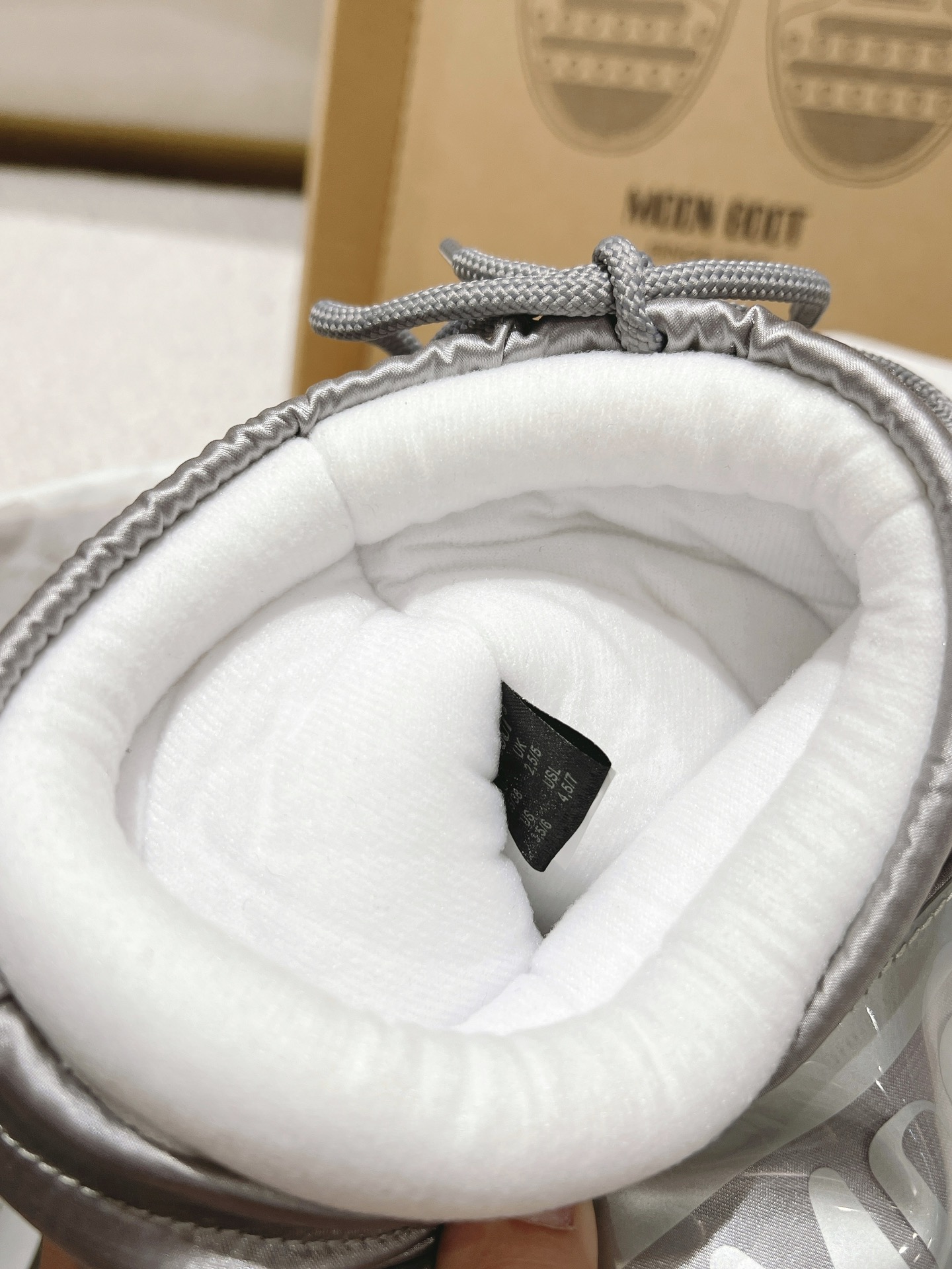 G178Moon Boot/ 最新vs秋冬最新款雪地靴系丑萌毛毛雪地靴  忘了UGG吧，时髦人都在穿Moon Boot雪