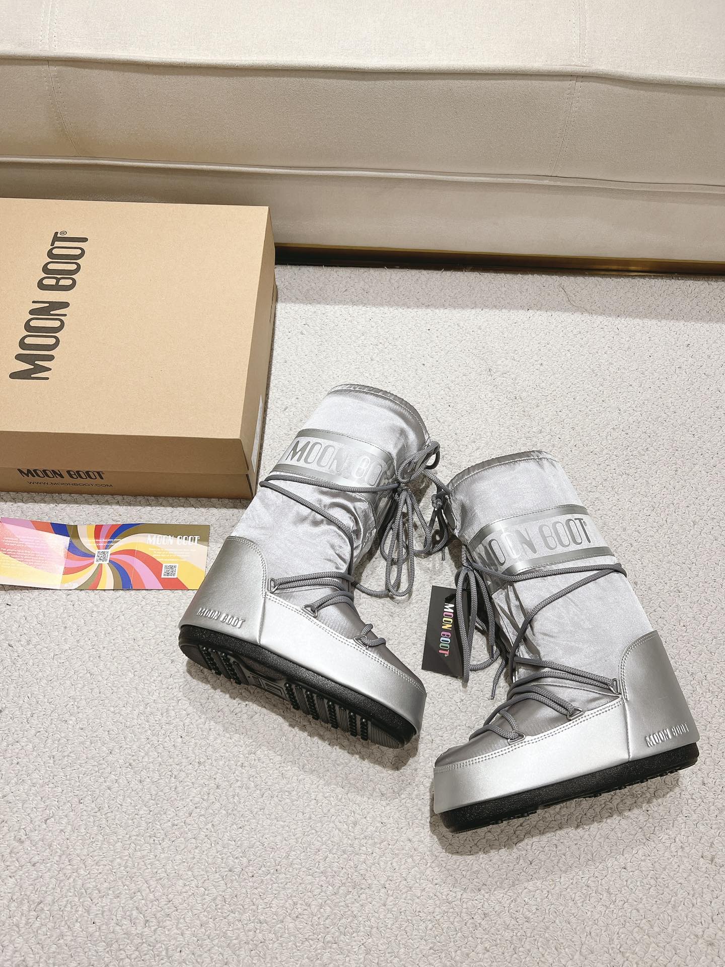 G178Moon Boot/ 最新vs秋冬最新款雪地靴系丑萌毛毛雪地靴  忘了UGG吧，时髦人都在穿Moon Boot雪