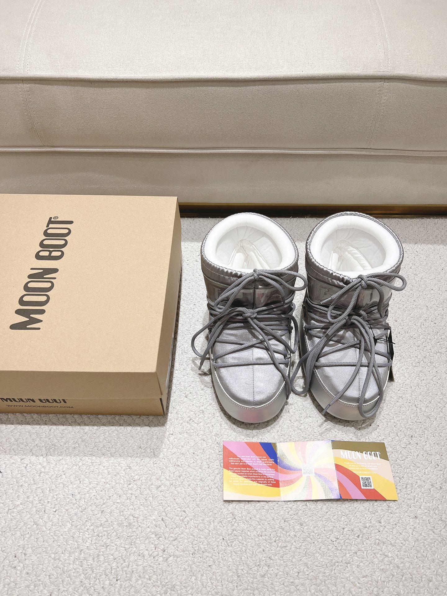G178Moon Boot/ 最新vs秋冬最新款雪地靴系丑萌毛毛雪地靴 忘了UGG吧,时髦人都在穿Moon Boot雪 G178Moon Boot/ 最新vs秋冬最新款雪地靴系丑萌毛毛雪地靴 忘了UGG吧,时髦人都在穿Moon Boot雪