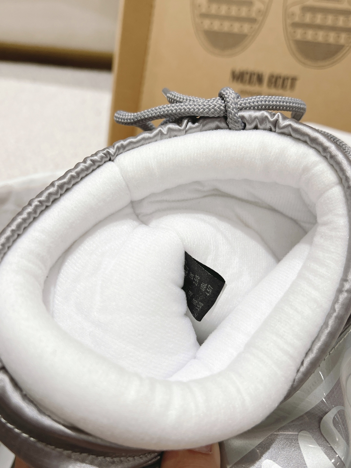 G178Moon Boot/ 最新vs秋冬最新款雪地靴系丑萌毛毛雪地靴  忘了UGG吧，时髦人都在穿Moon Boot雪