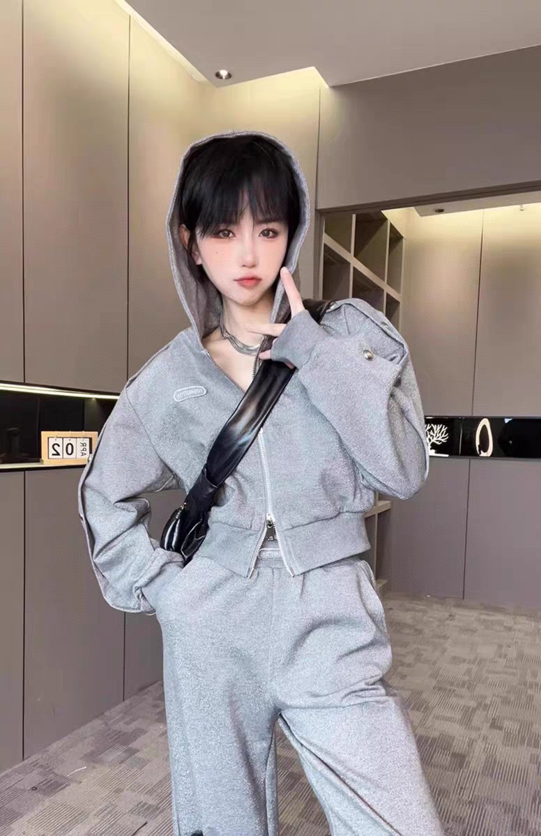 2024 New High-Quality Female Suit with Swaps and Packaged Acne Solution - 图片 4